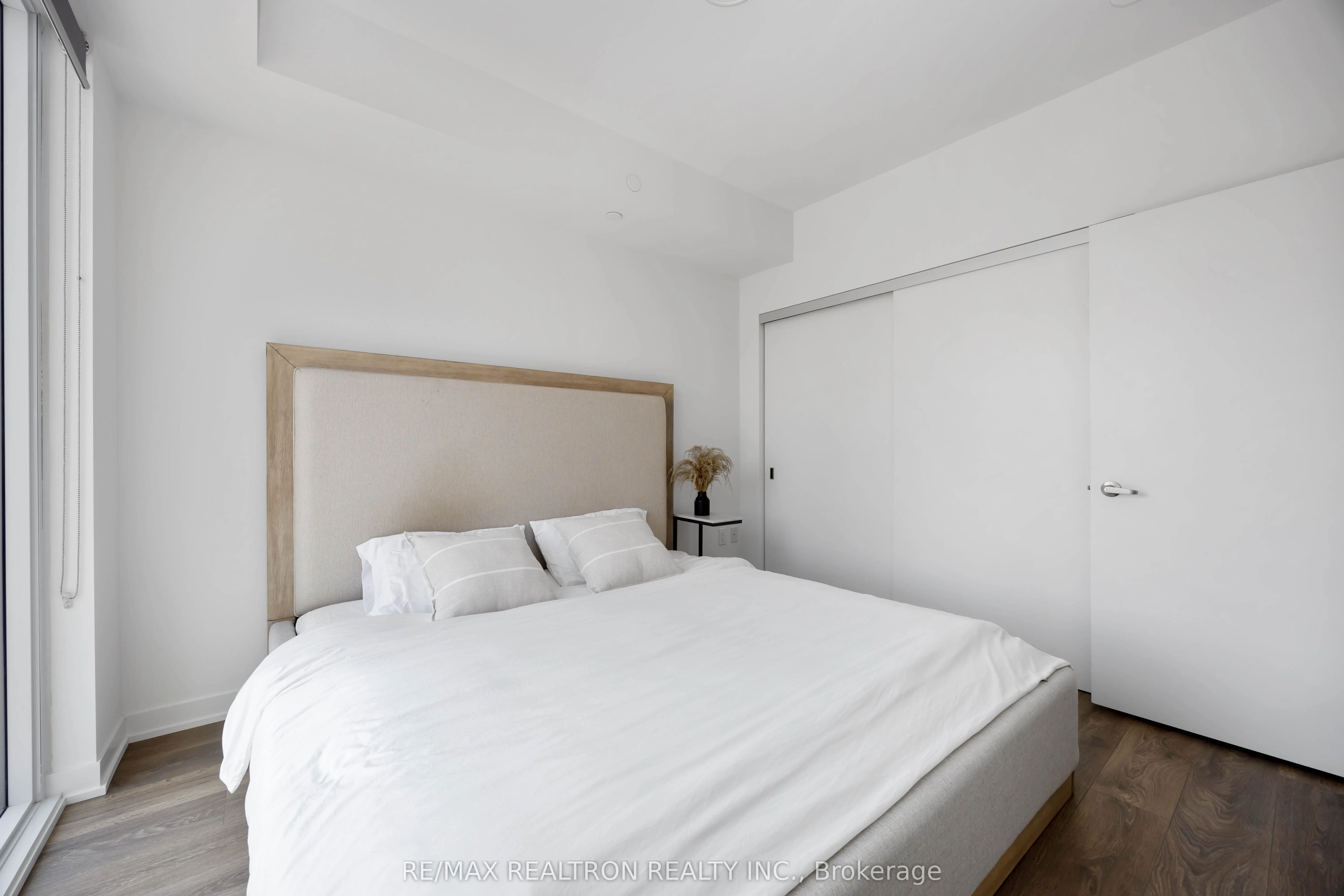20 Richardson Street, #720