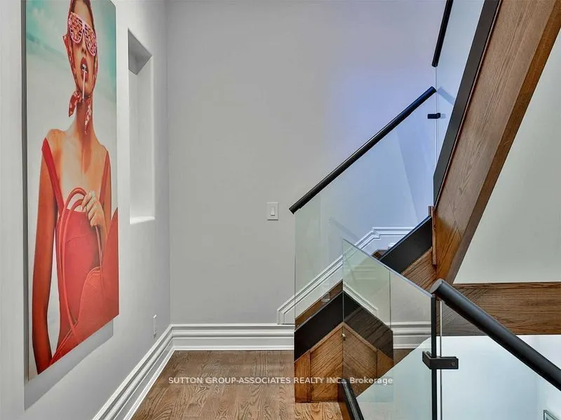 31 Webster Avenue