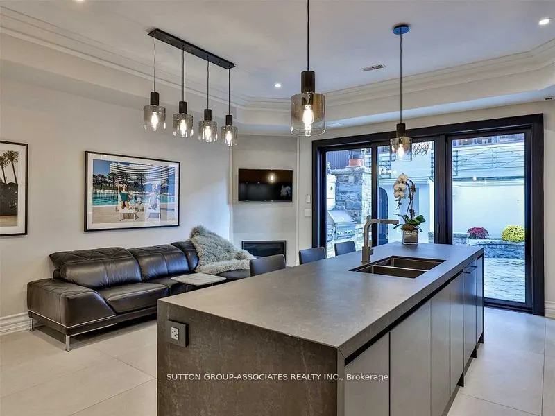 31 Webster Avenue