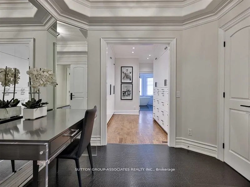31 Webster Avenue