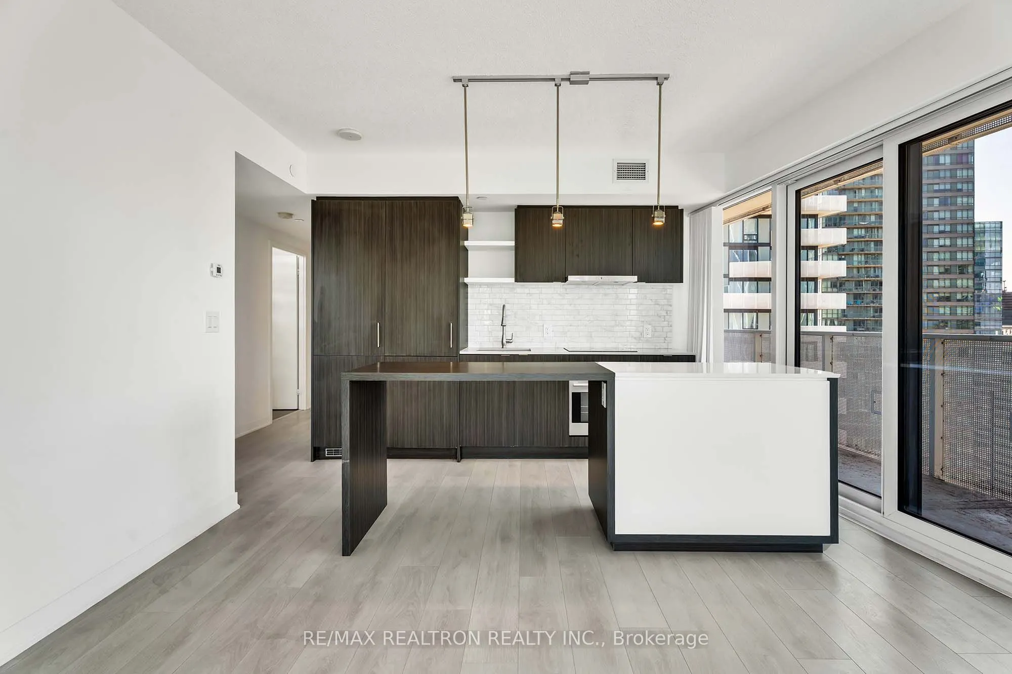 88 Harbour Street #4004