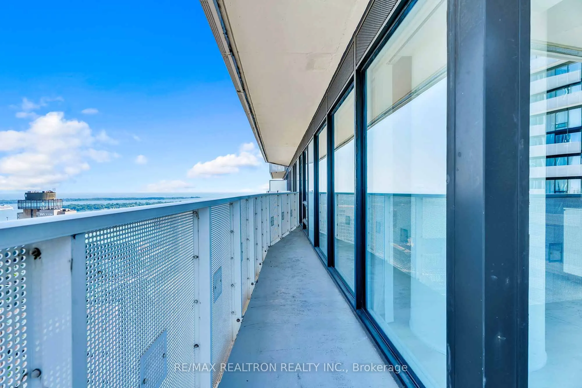 88 Harbour Street #4004