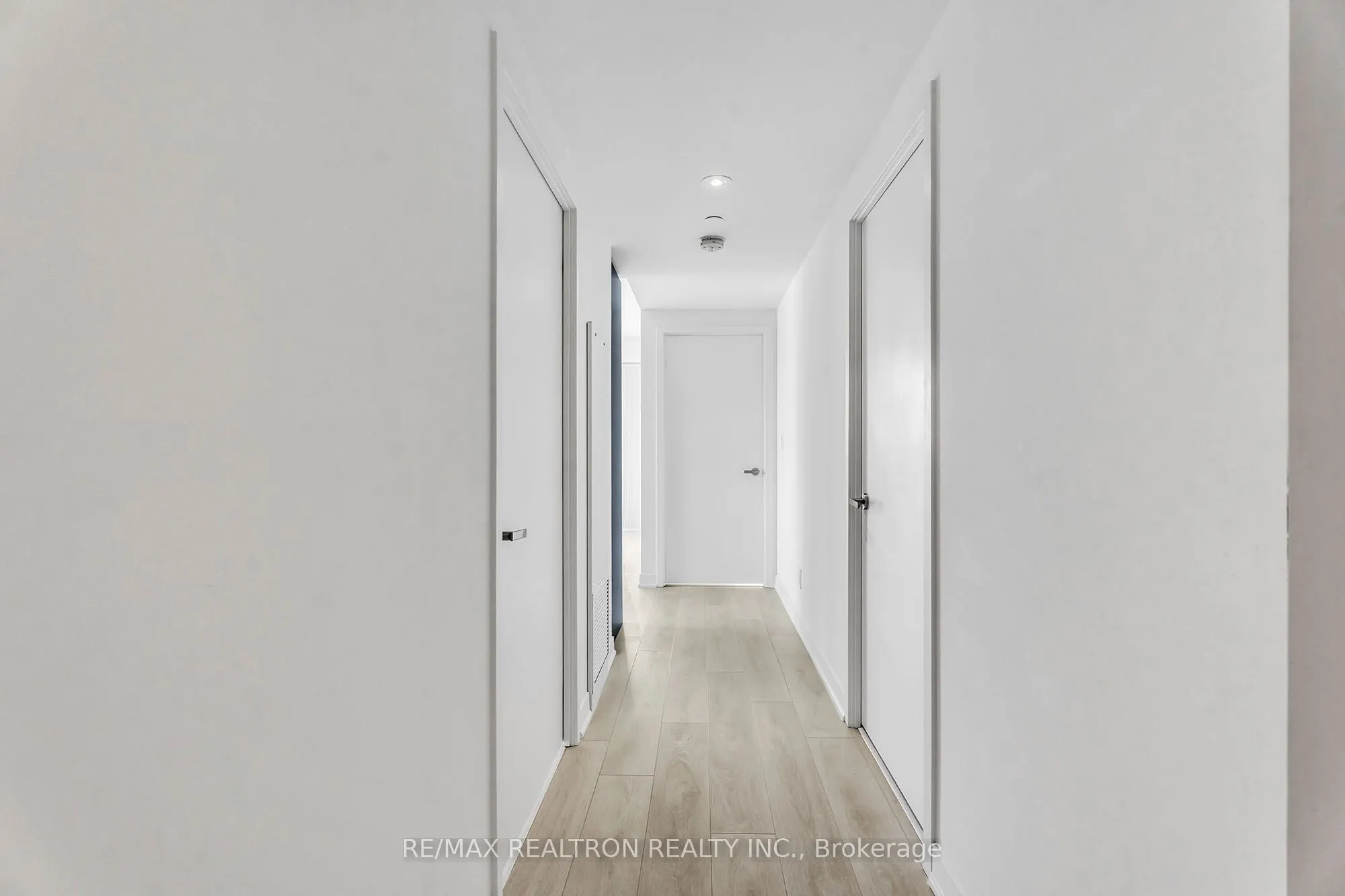 88 Harbour Street #4004