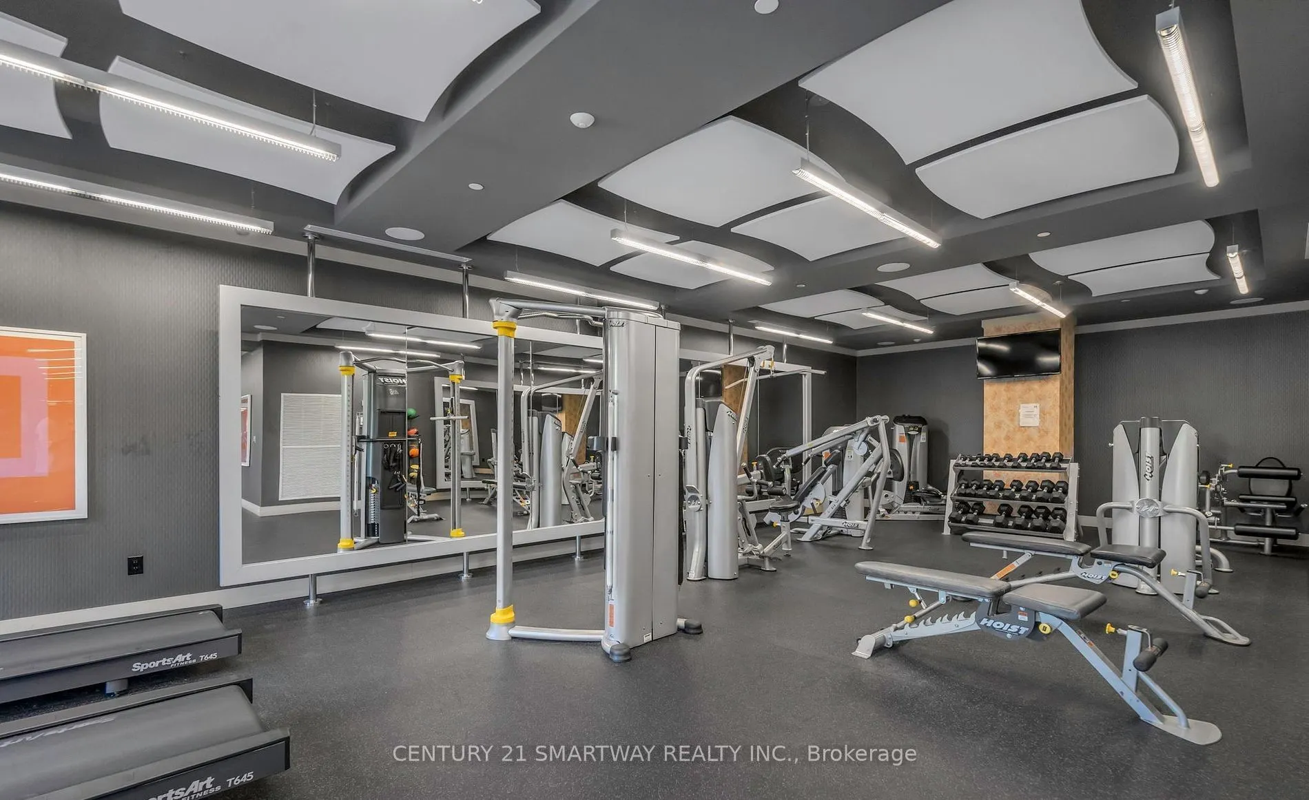 18 Graydon Hall Drive, #905