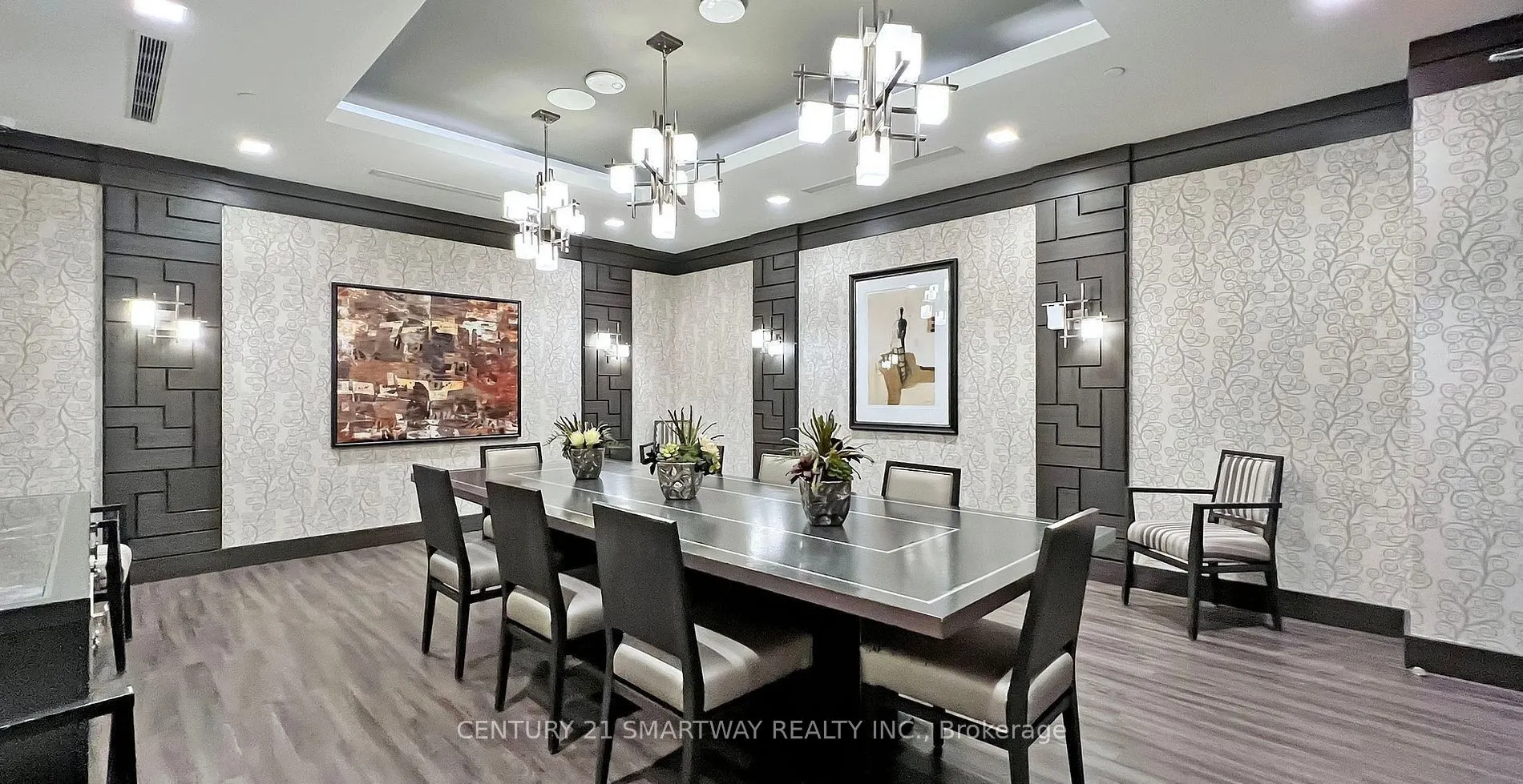 18 Graydon Hall Drive, #905
