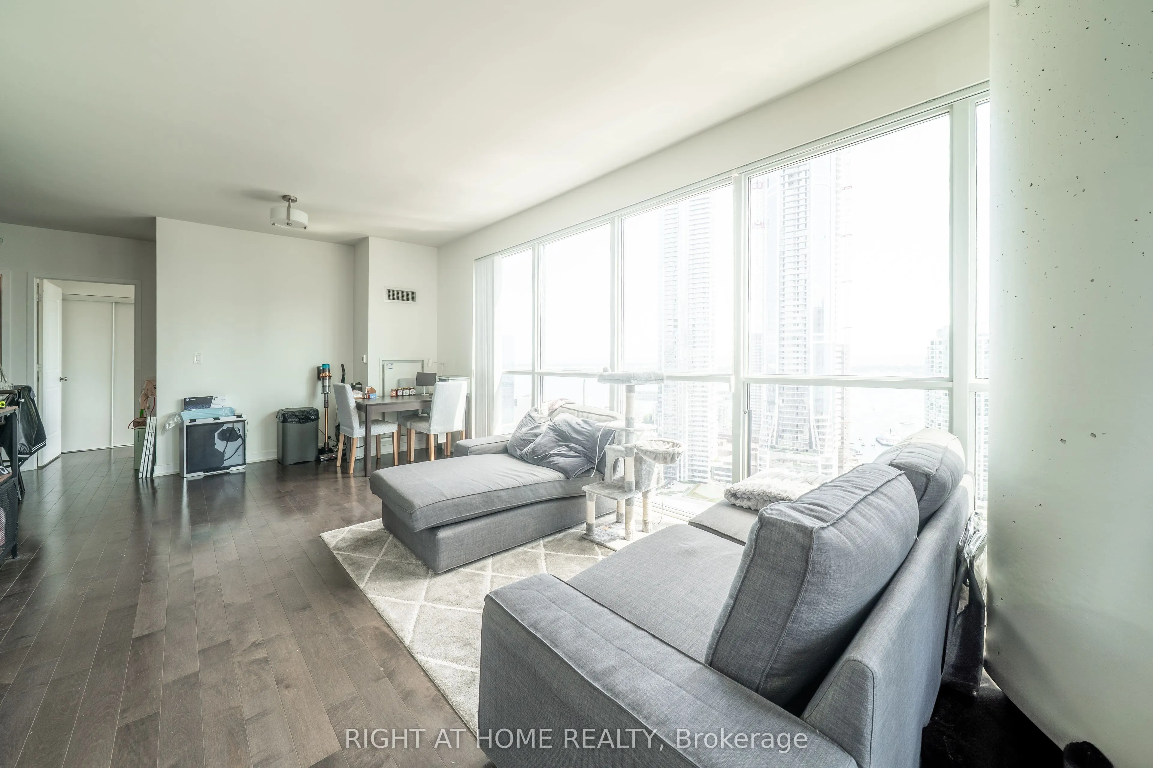 1 The Esplanade, #3102