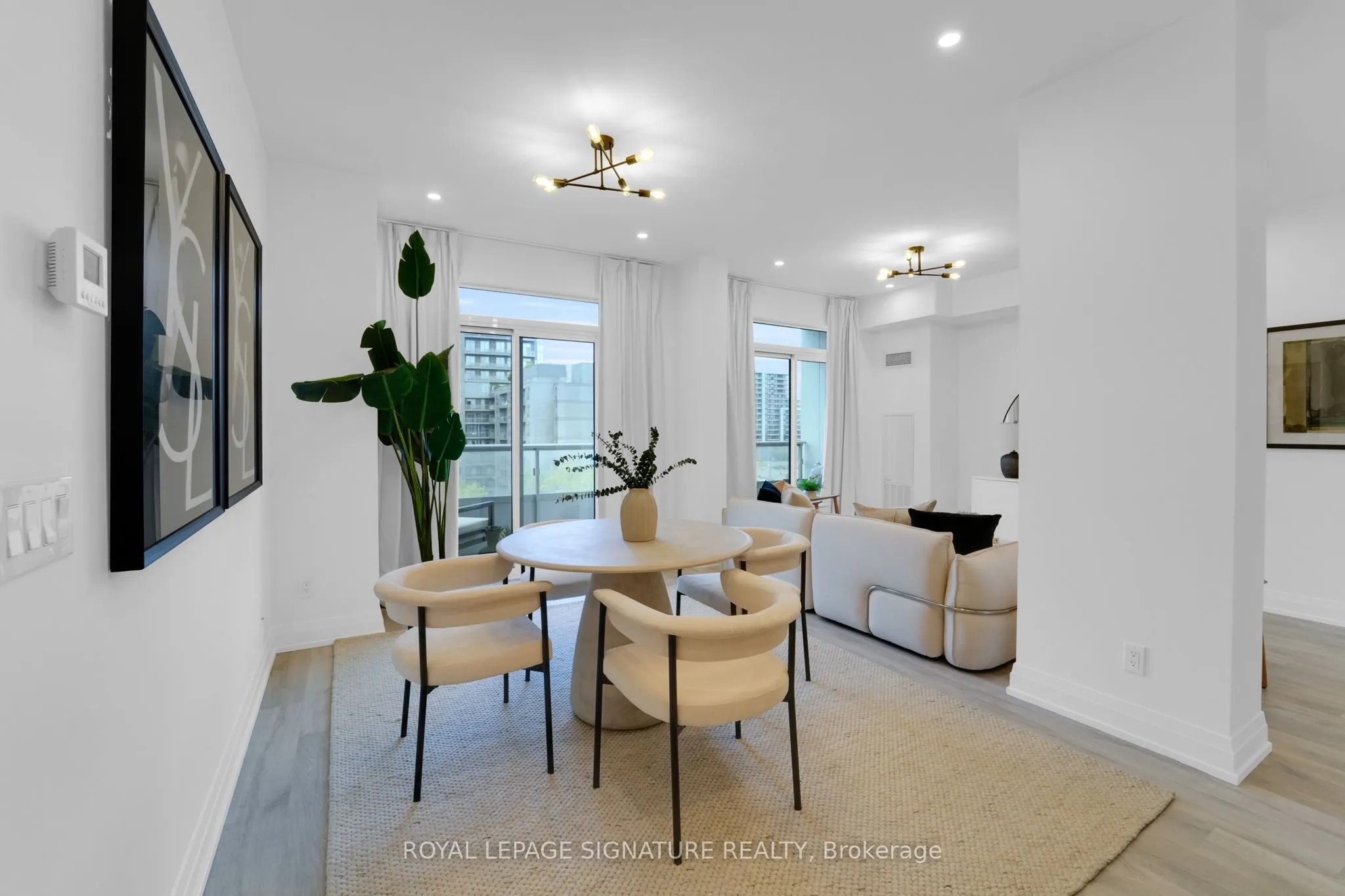 591 Sheppard Avenue E, #910