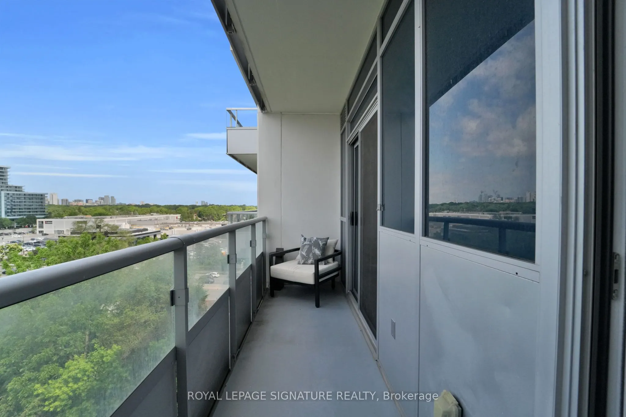 591 Sheppard Avenue E, #910
