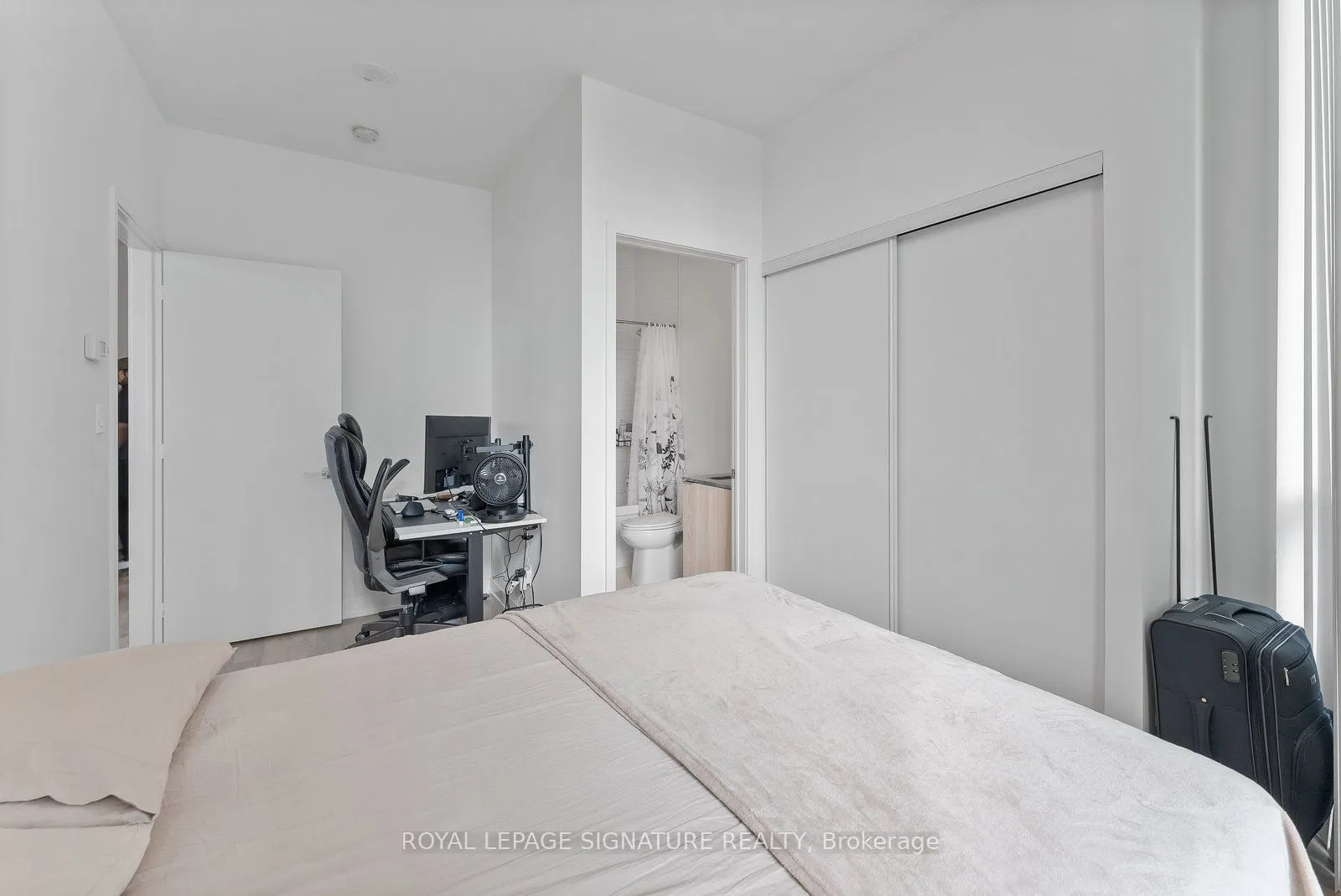 50 Ordnance Street, #407