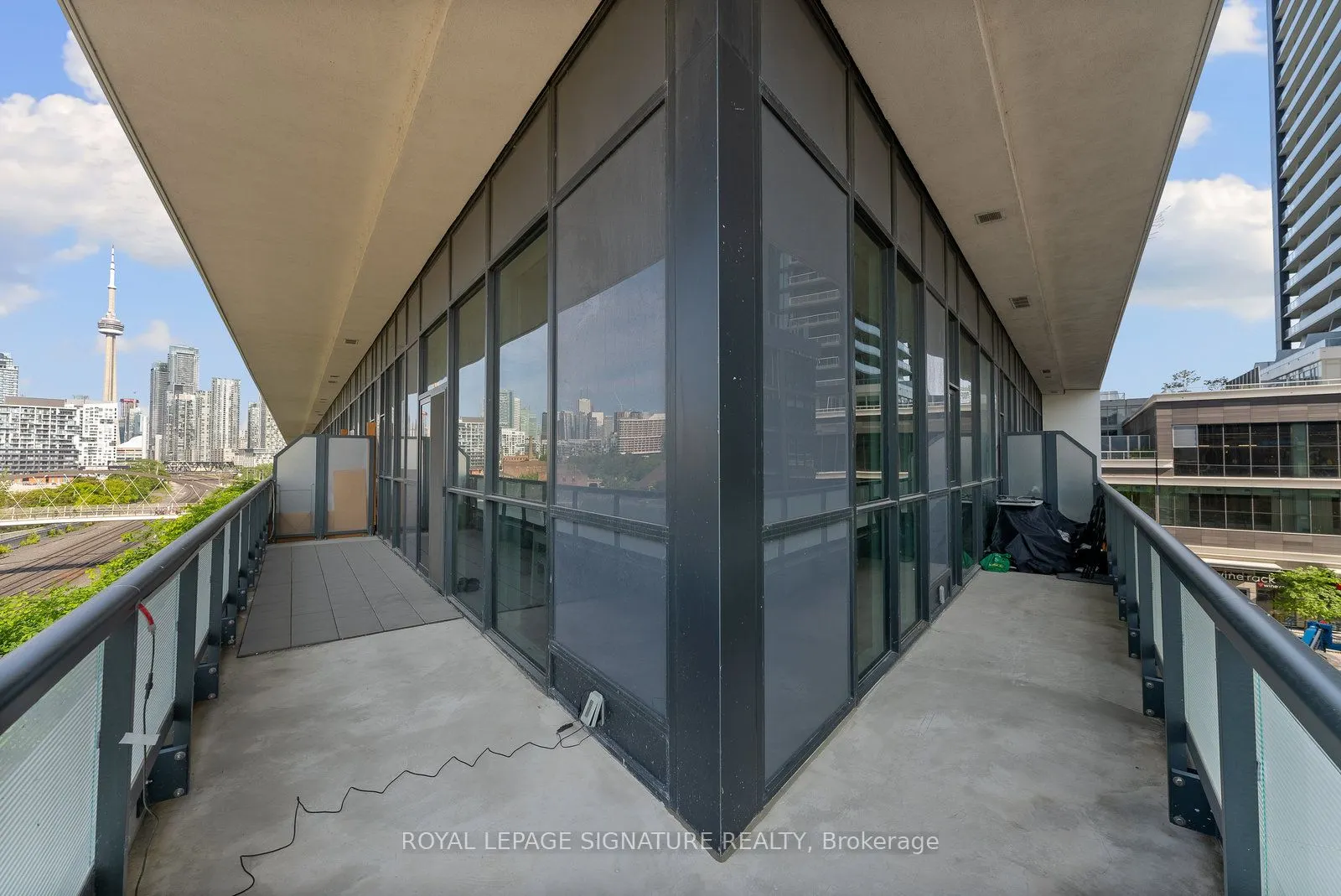 50 Ordnance Street, #407
