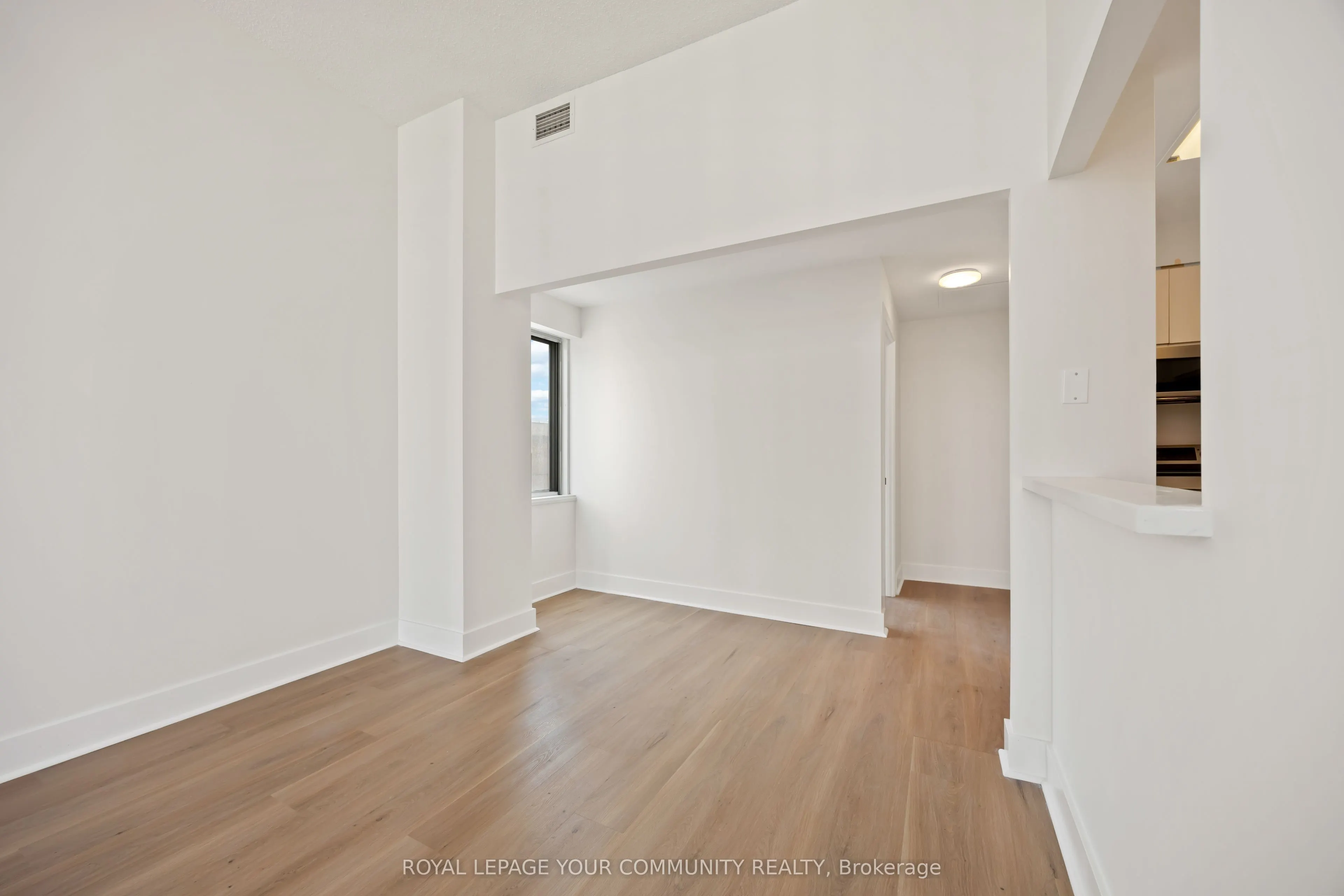 1901 Yonge Street, #902