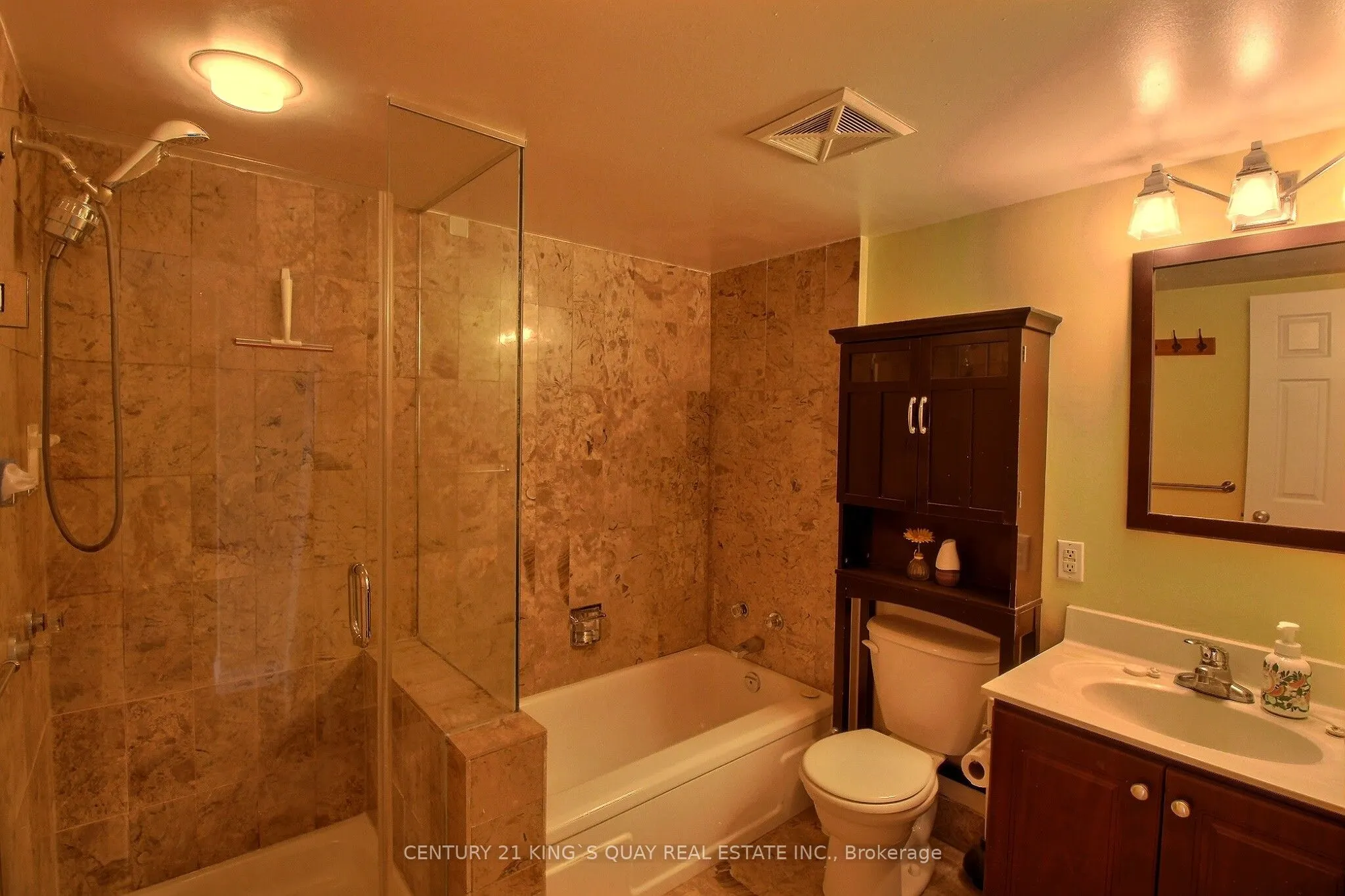 5795 Yonge Street, #802