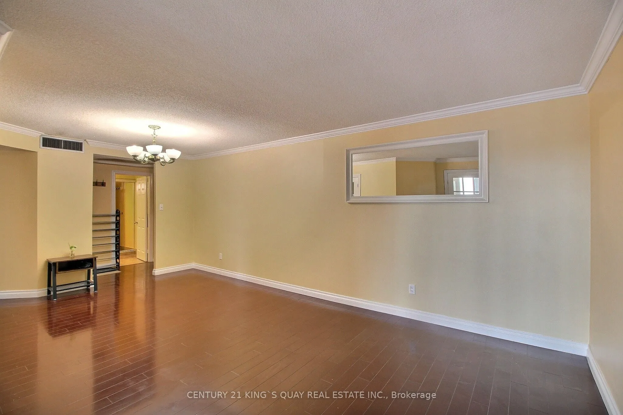 5795 Yonge Street, #802