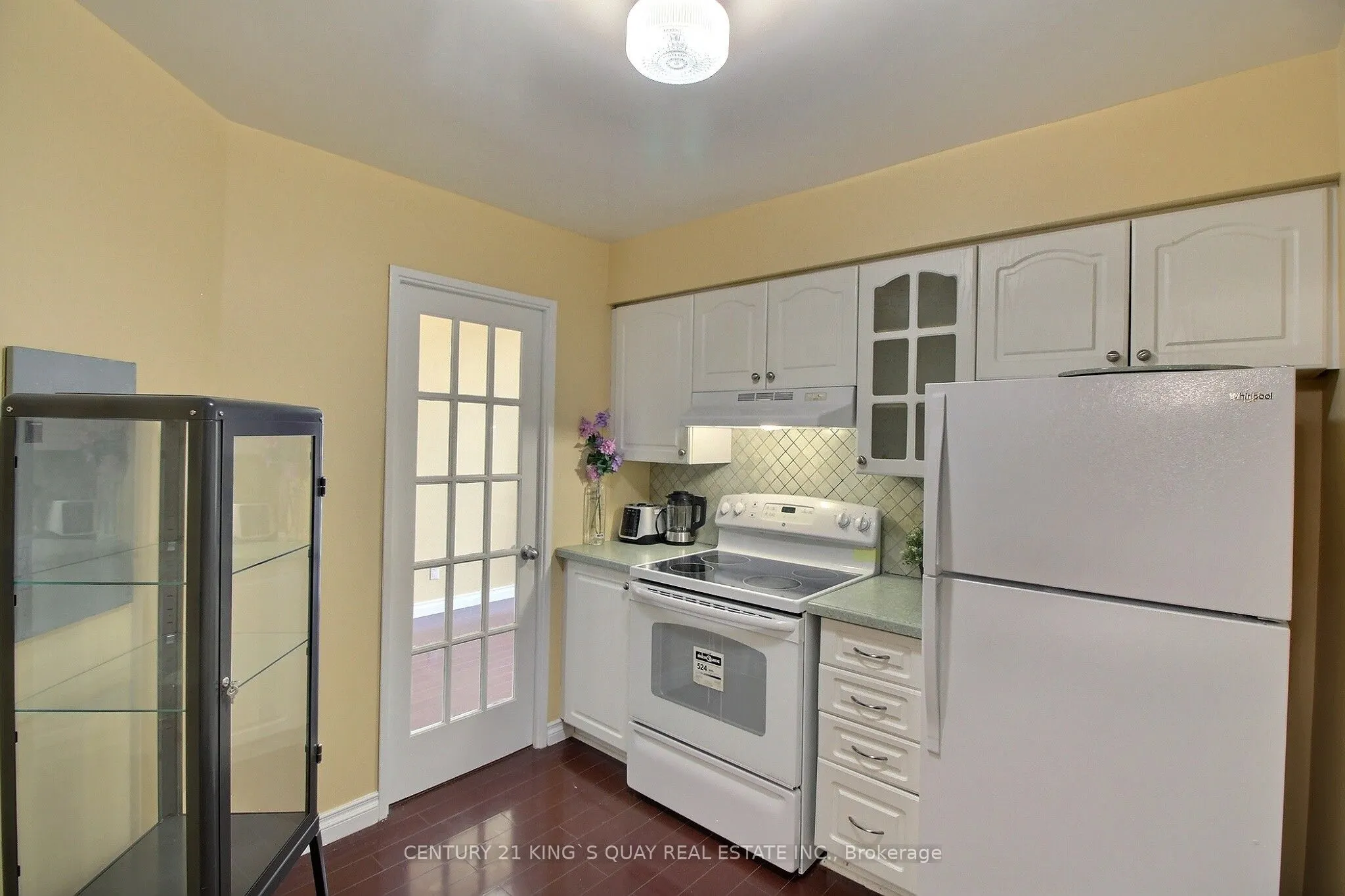 5795 Yonge Street, #802