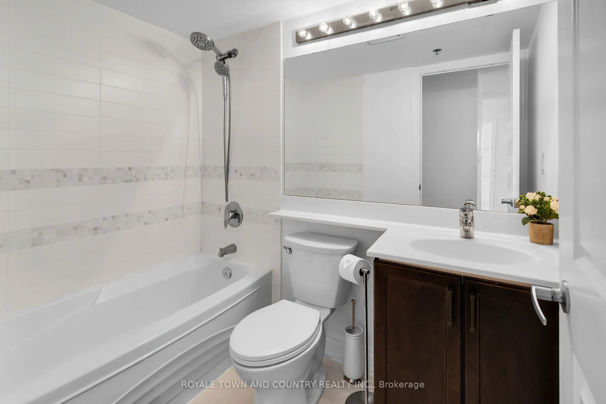 760 Sheppard Avenue W, #316