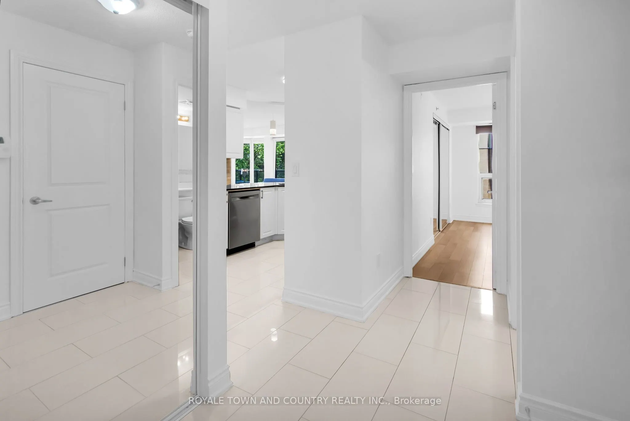 760 Sheppard Avenue W, #316