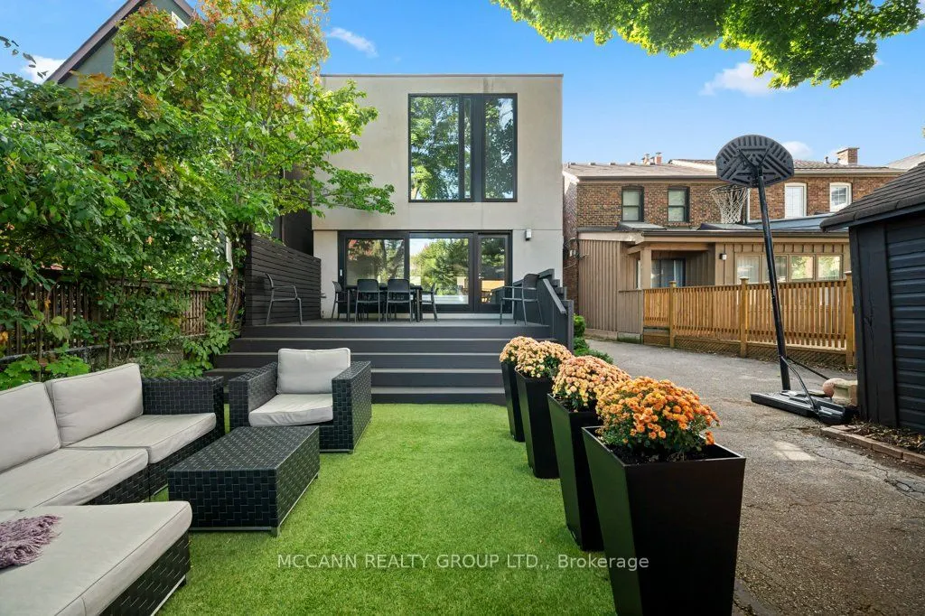 88 Brookdale Avenue