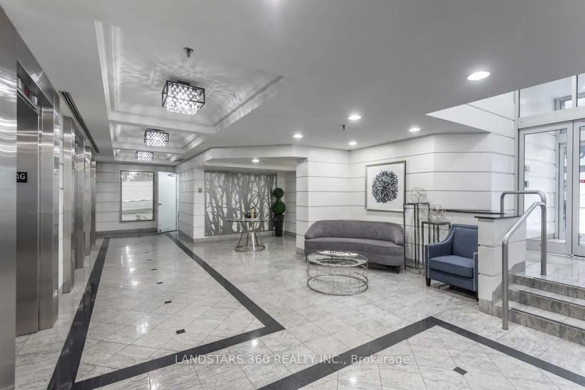 44 Gerrard Street W, #1205