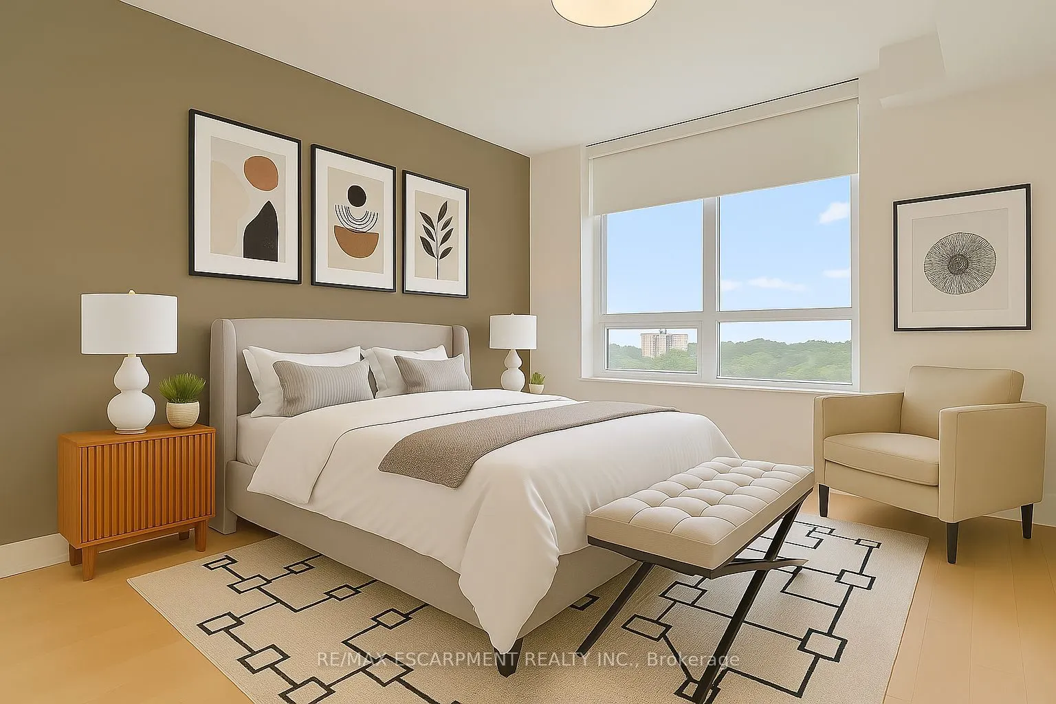 18 Kenaston Garden, #1701