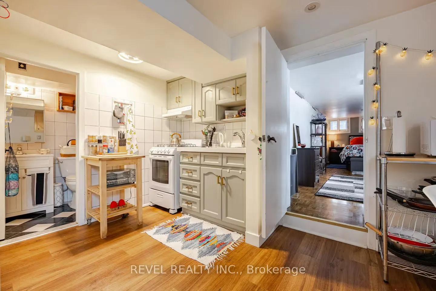 16A Denison Avenue, #BSMT