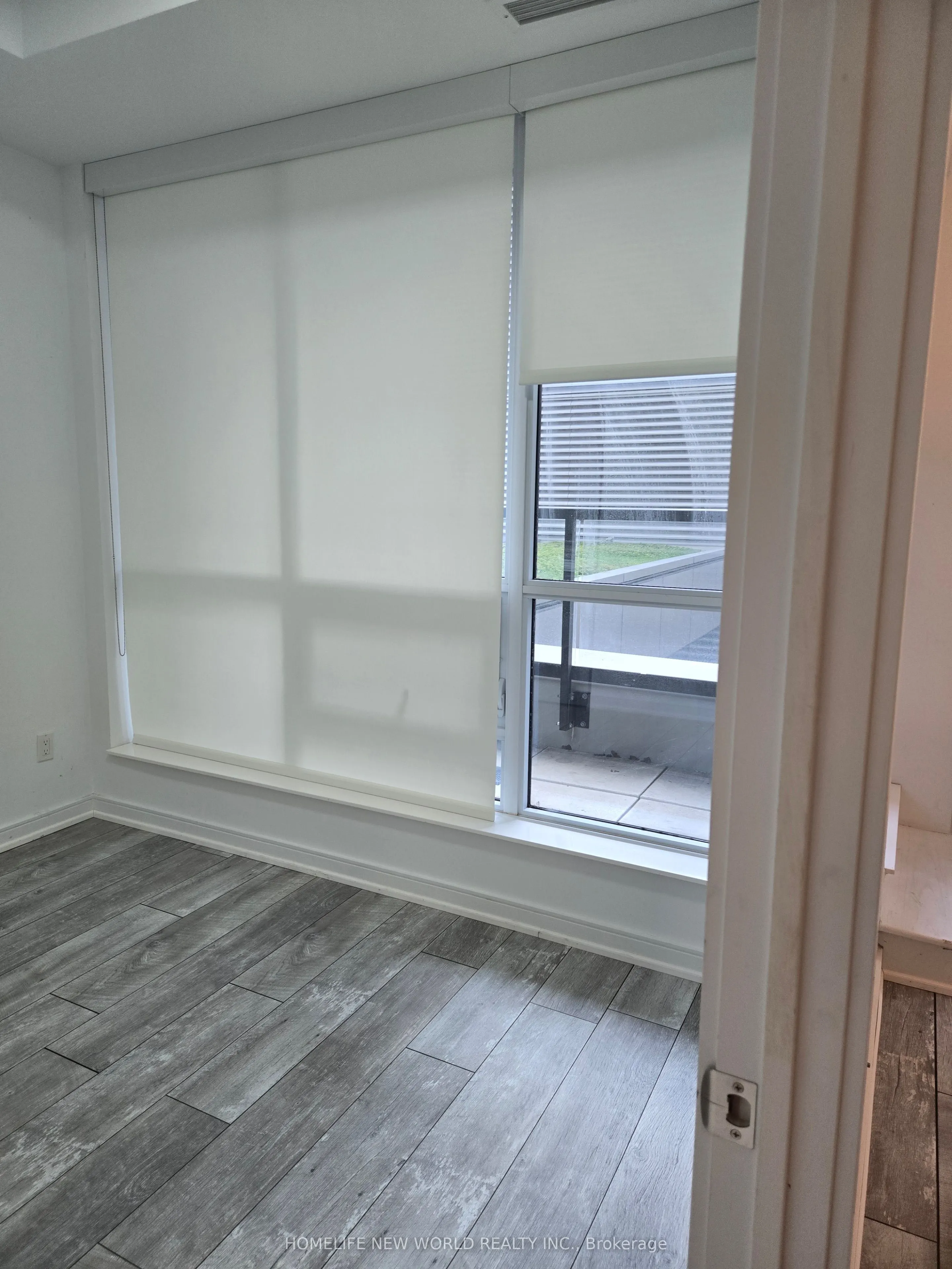88 Scott Street, #713