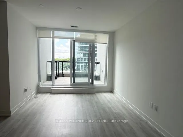 30 Inn On The Park Drive, #421