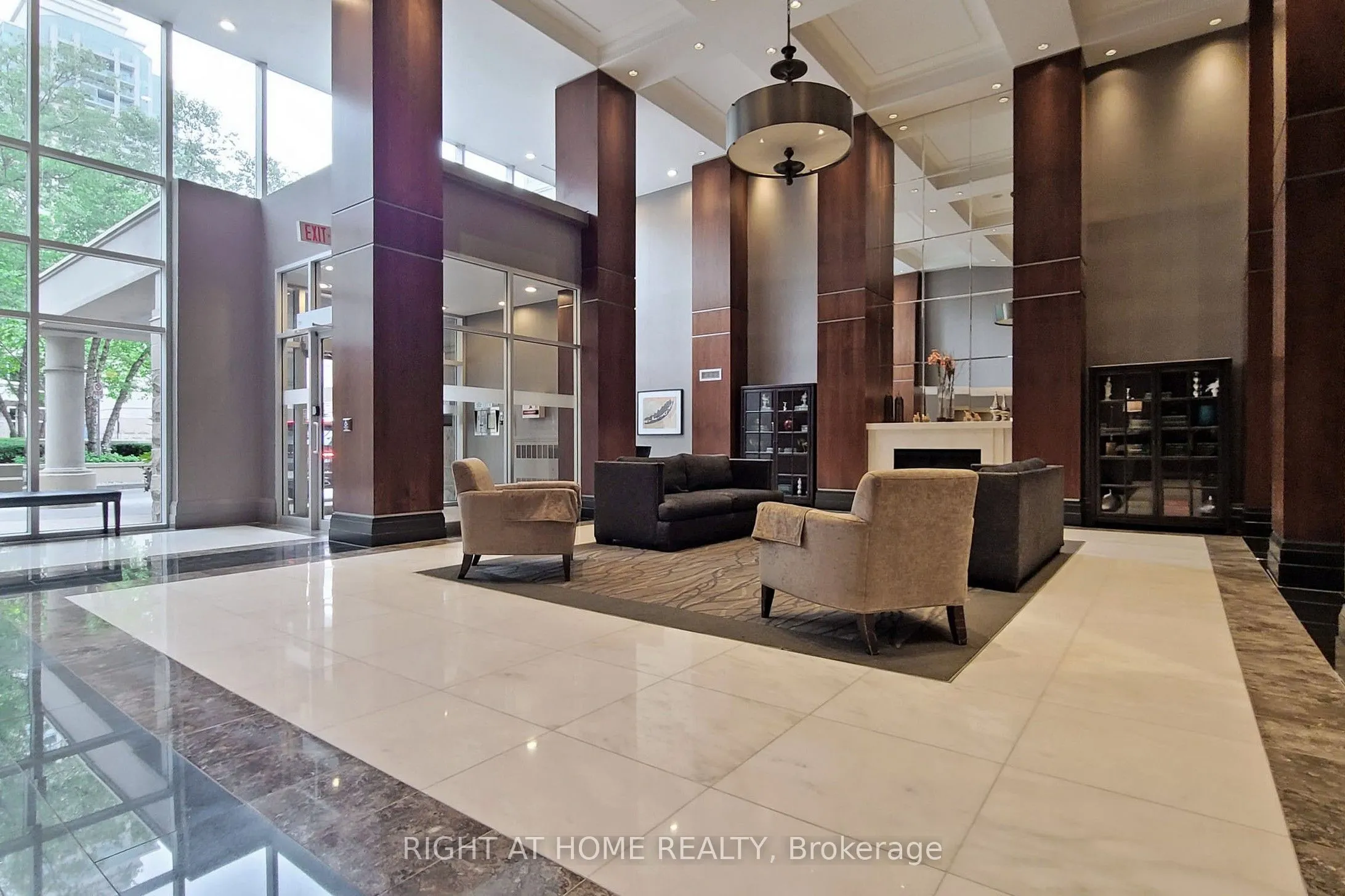 3 Rean Drive, #2201