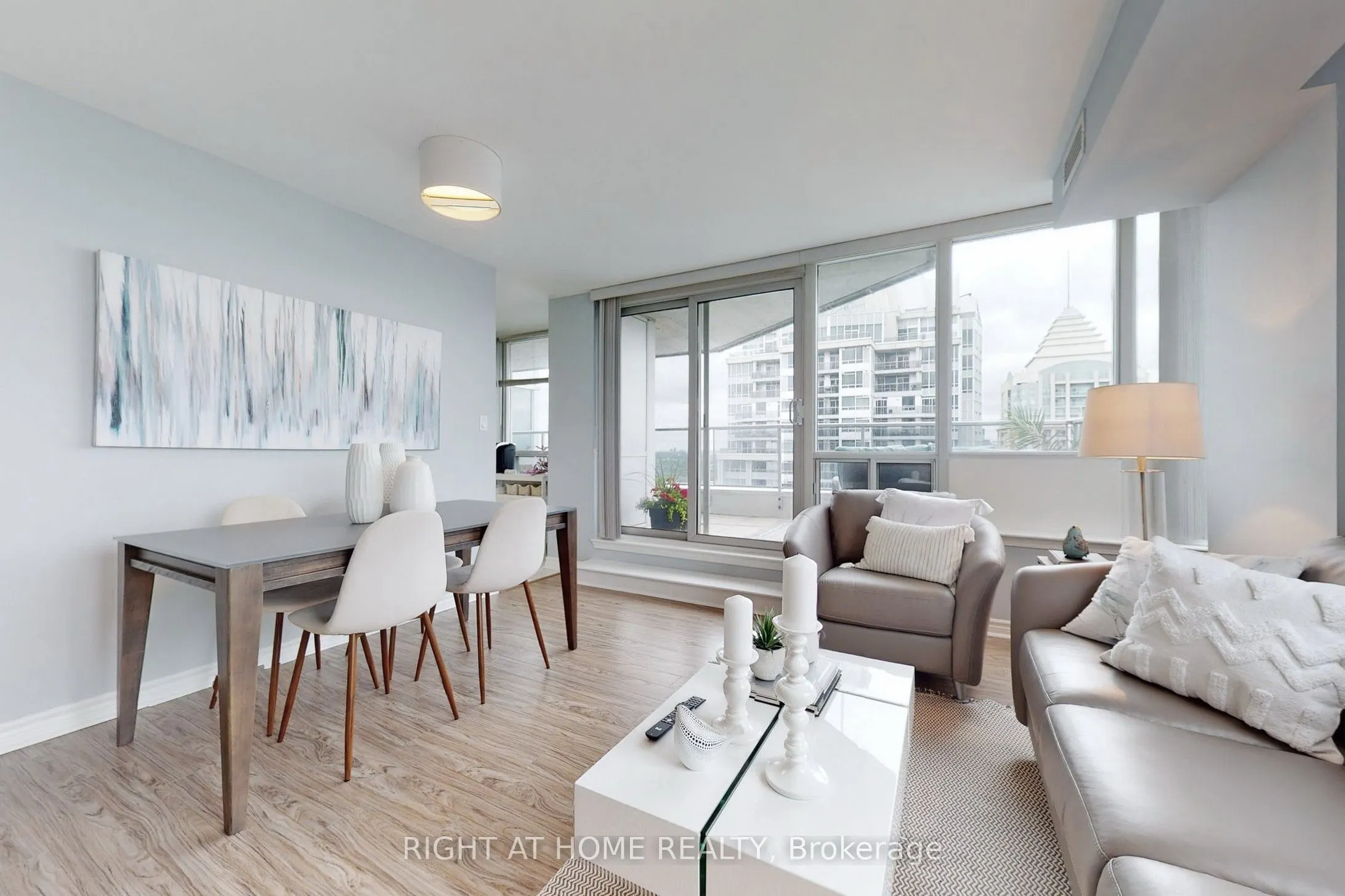 3 Rean Drive, #2201