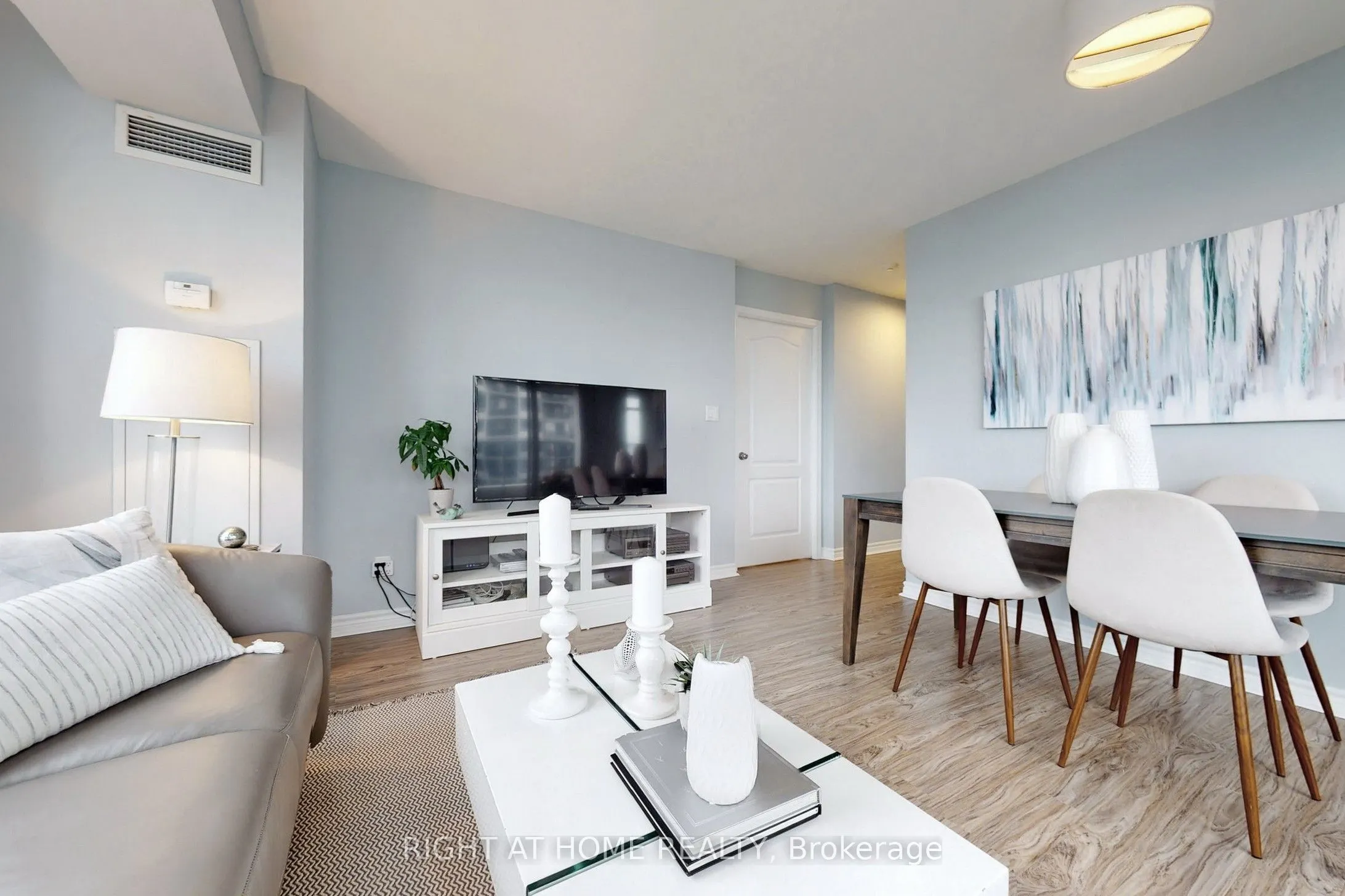 3 Rean Drive, #2201