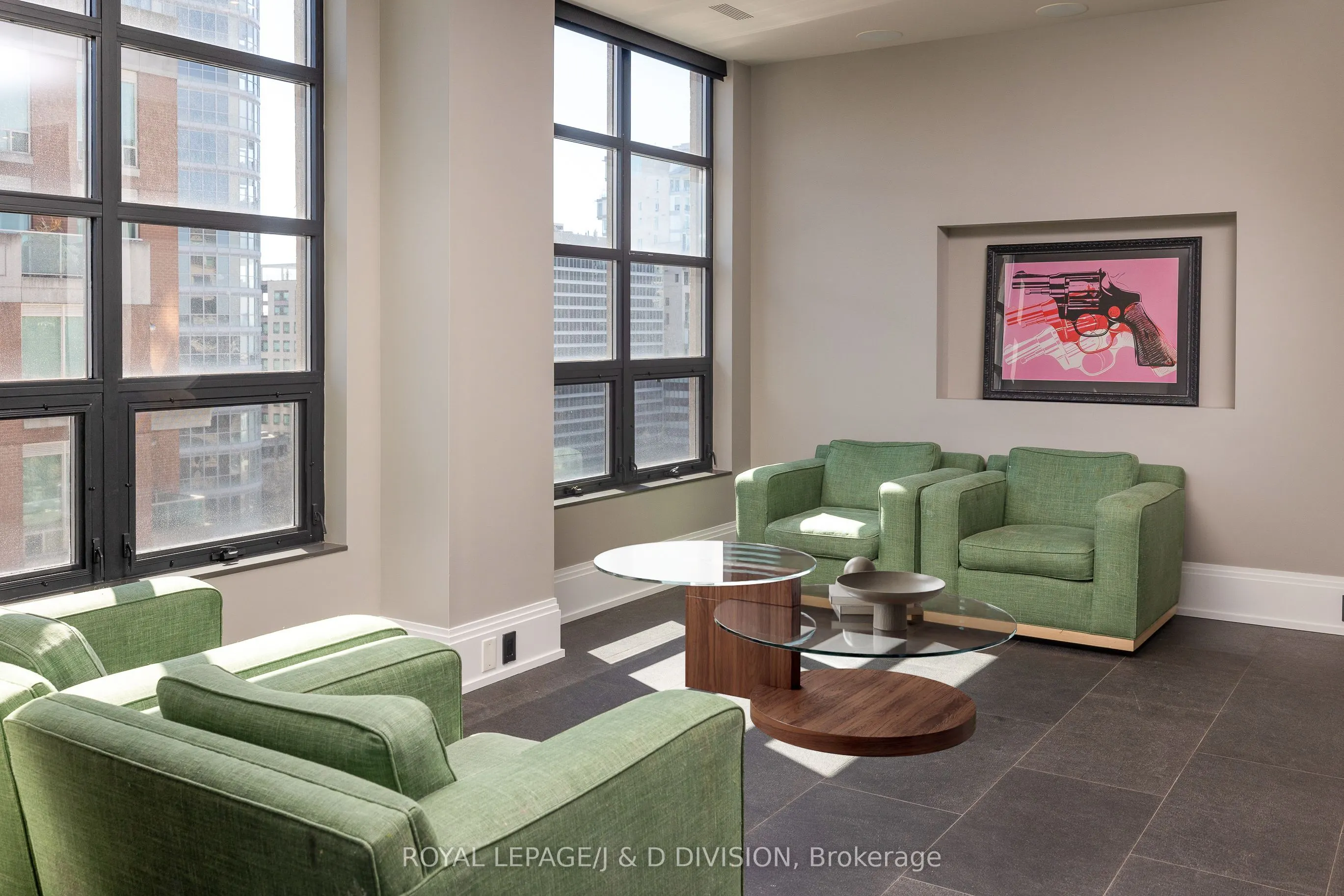 68 Yorkville Avenue, #1601