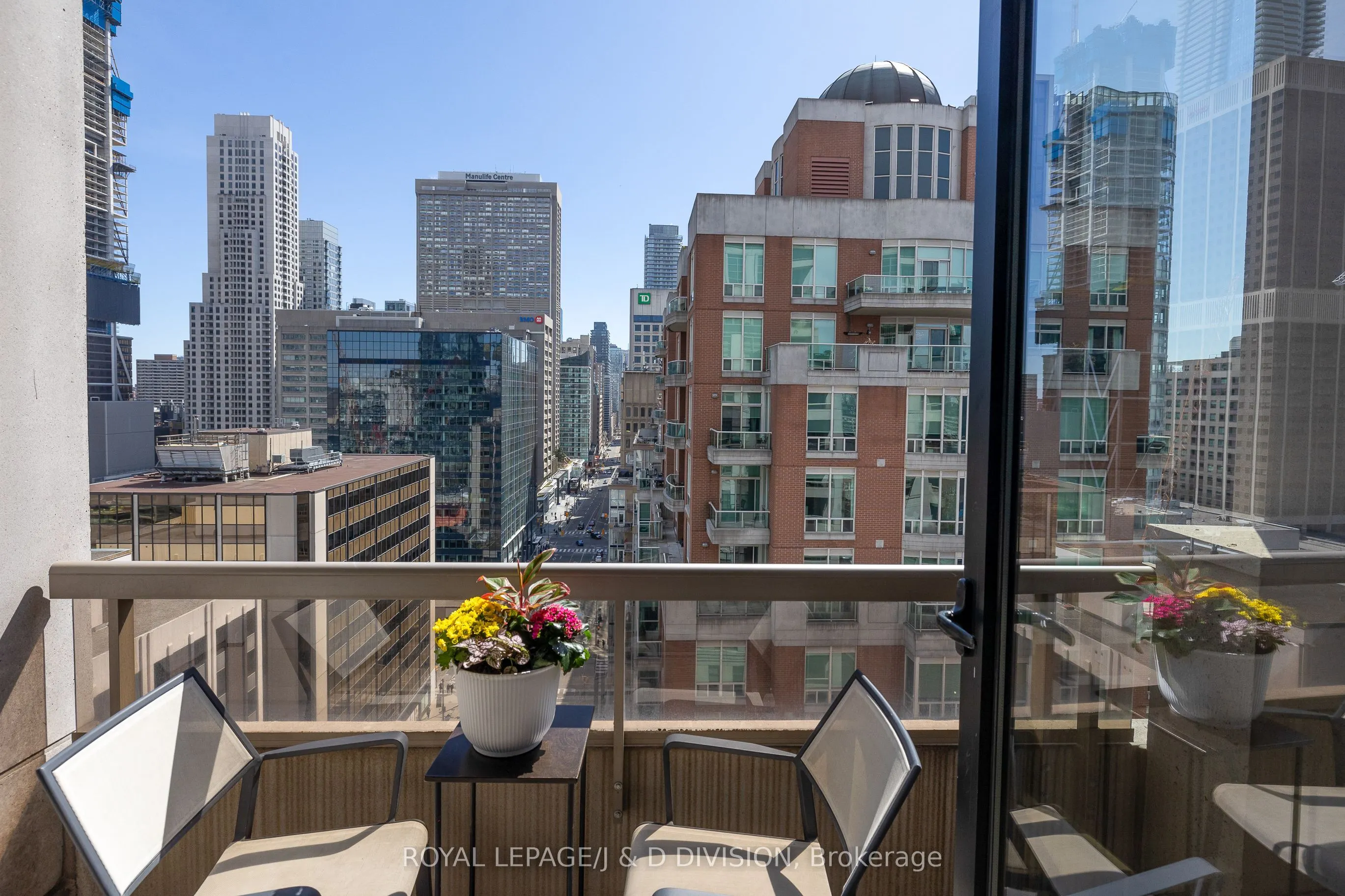 68 Yorkville Avenue, #1601