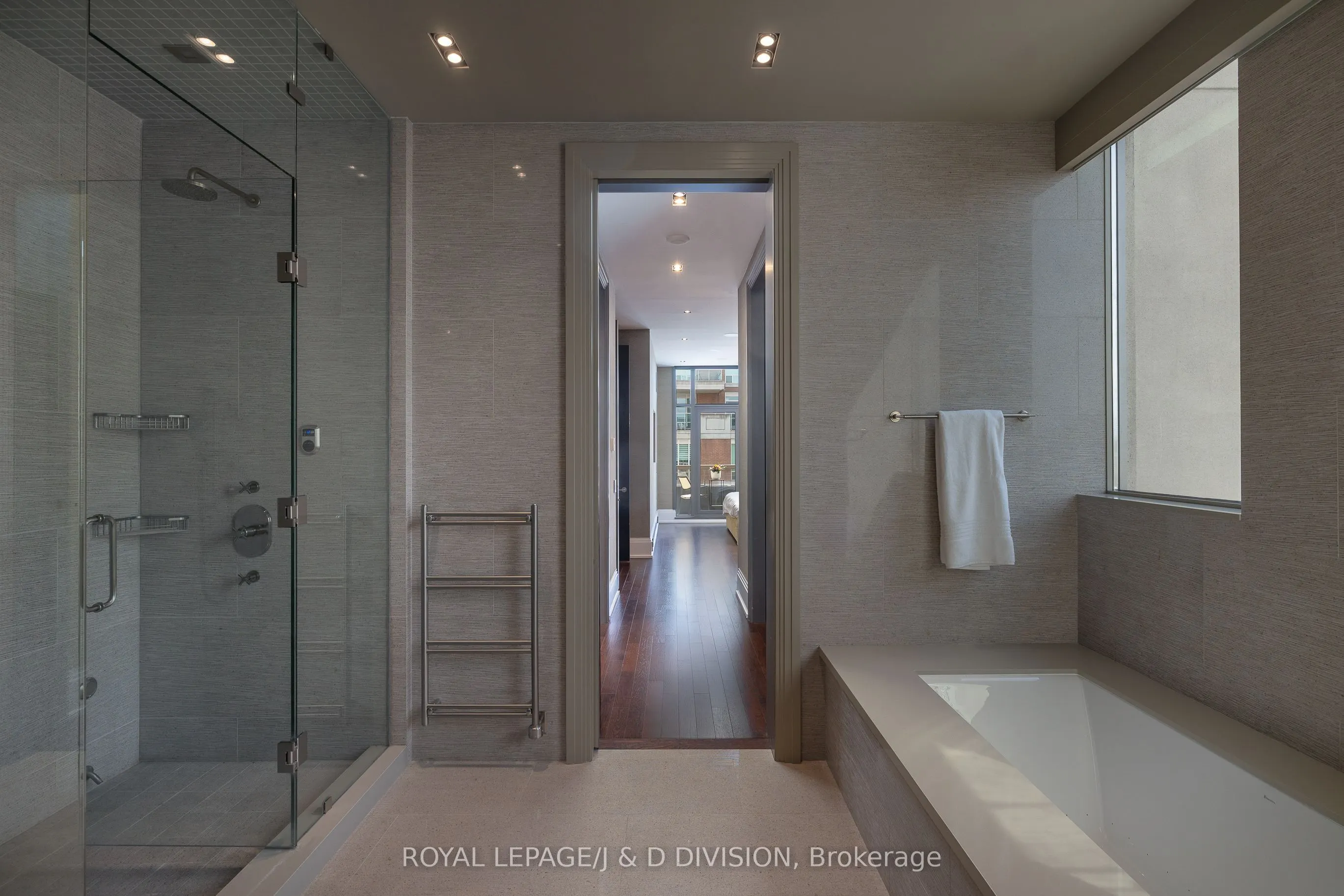 68 Yorkville Avenue, #1601