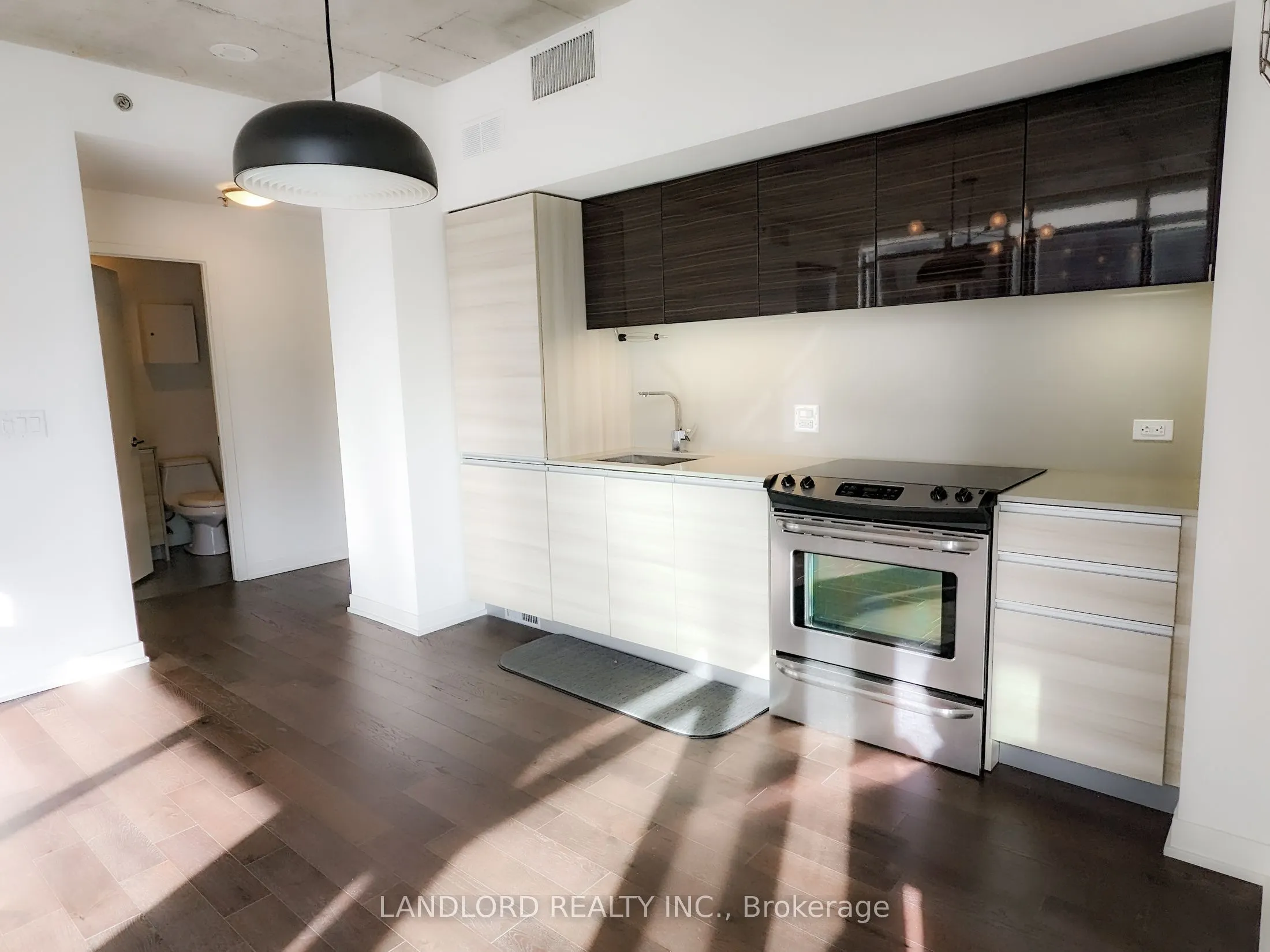 8 Gladstone Avenue, #314