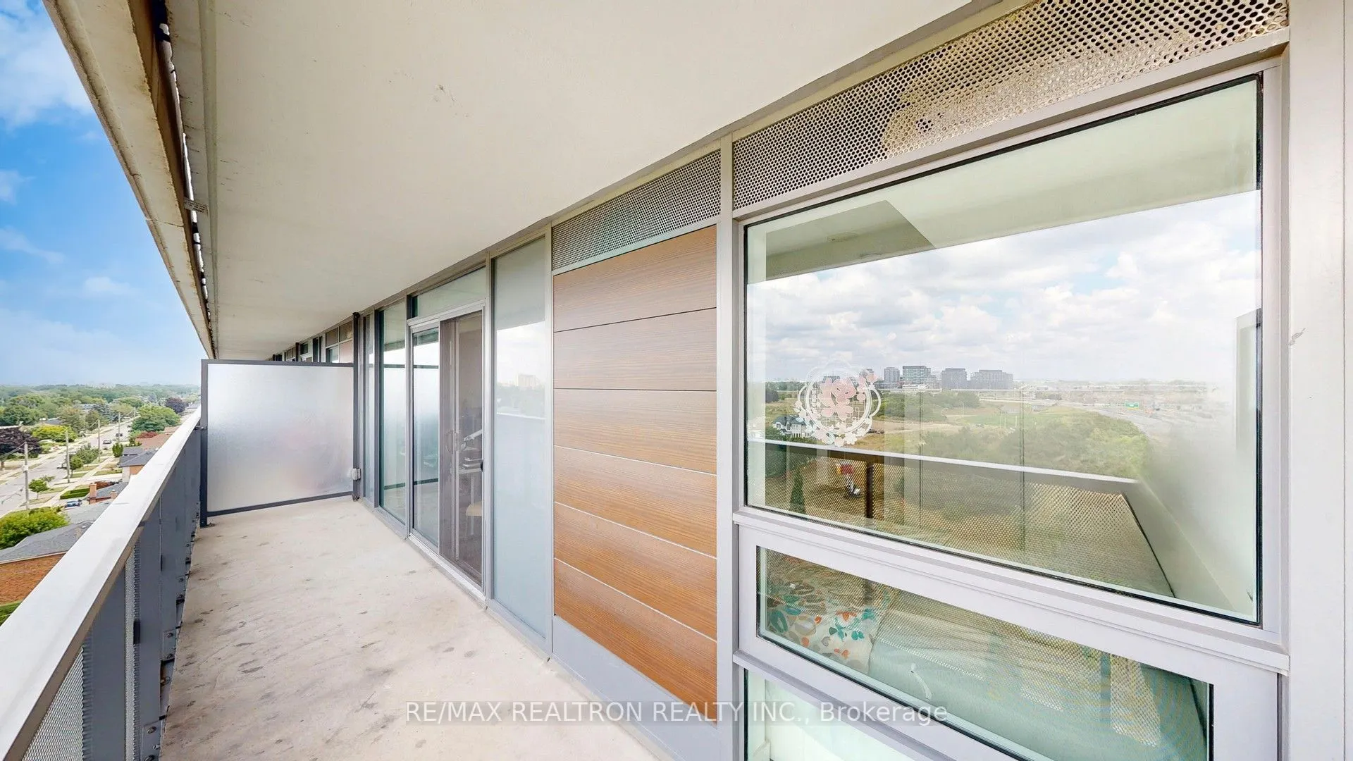 120 Varna Drive, #1007