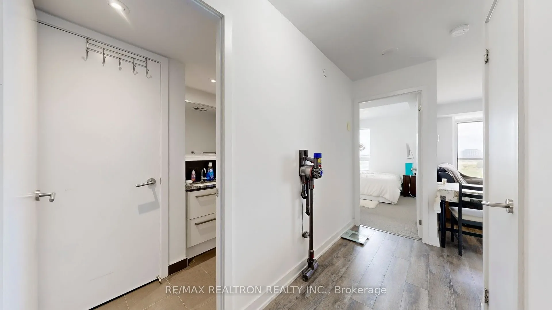 120 Varna Drive, #1007