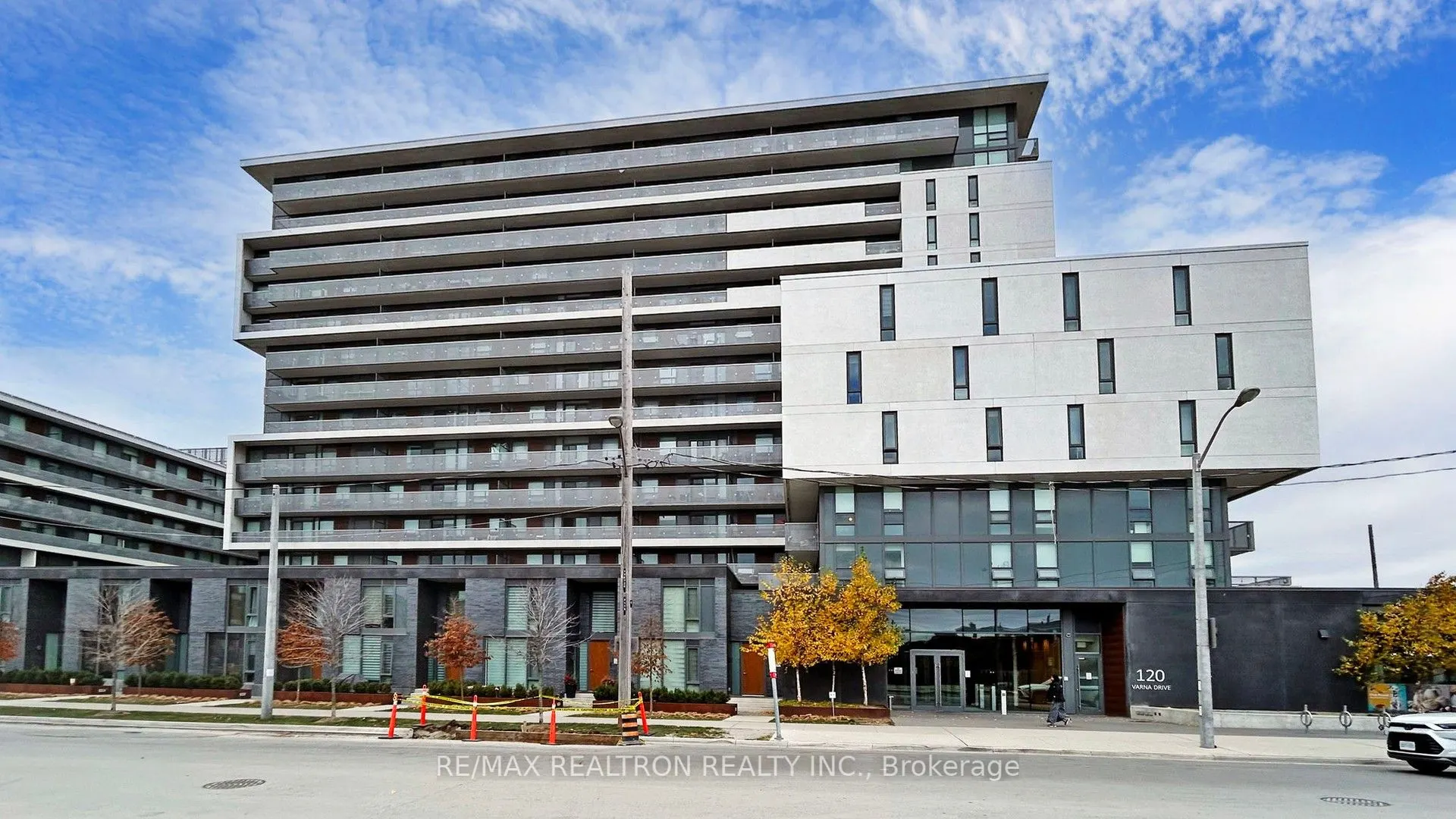 120 Varna Drive, #1007
