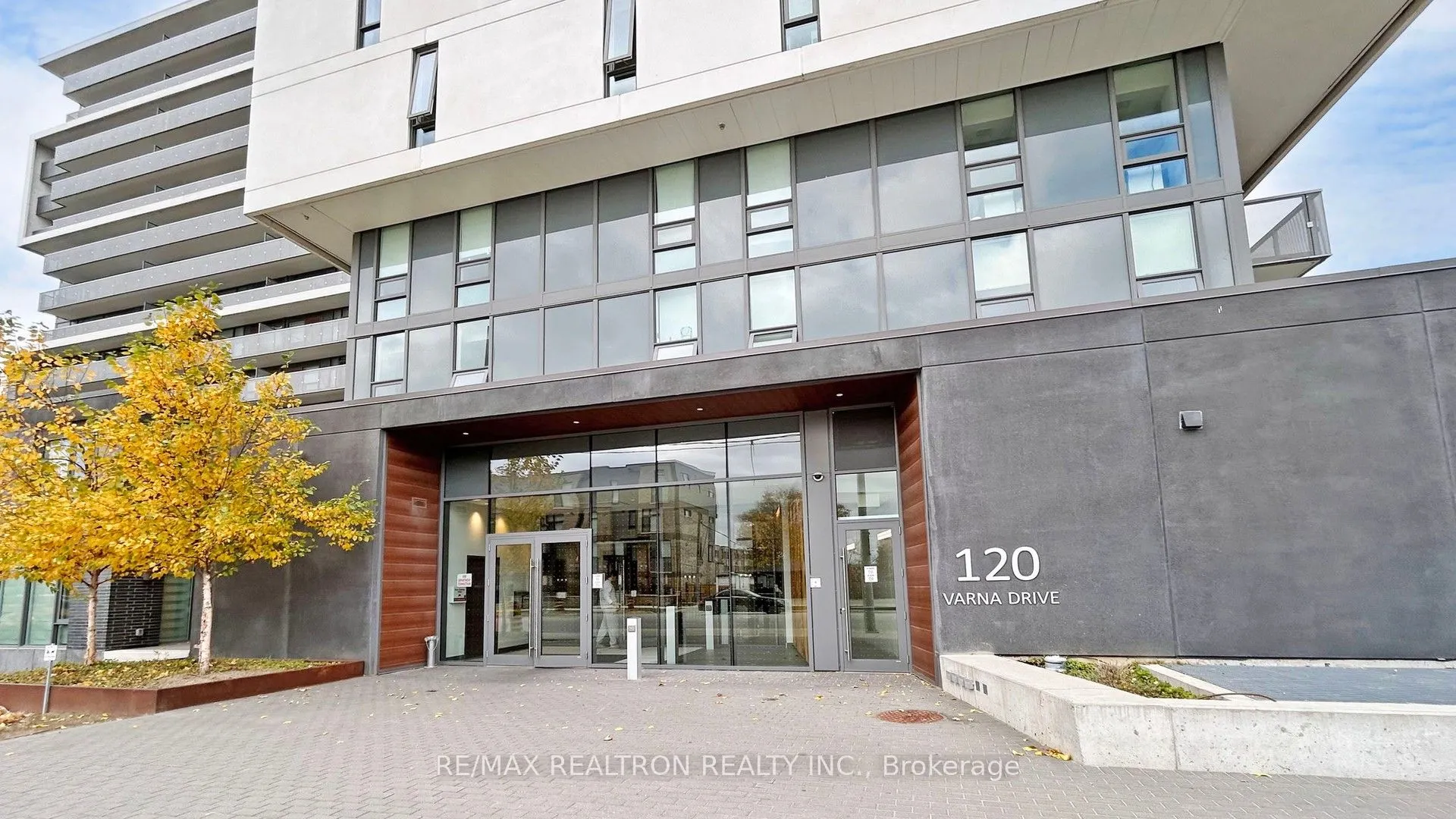 120 Varna Drive, #1007