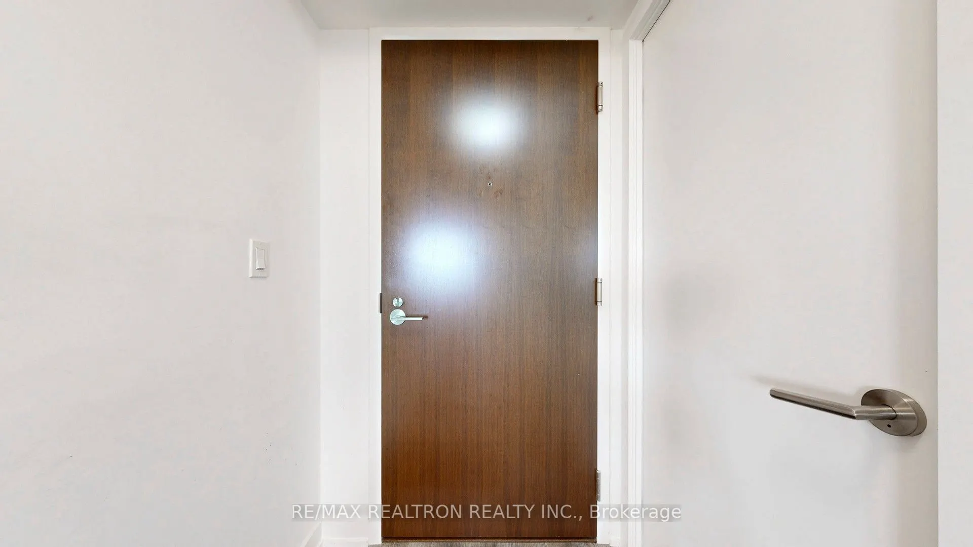 120 Varna Drive, #1007