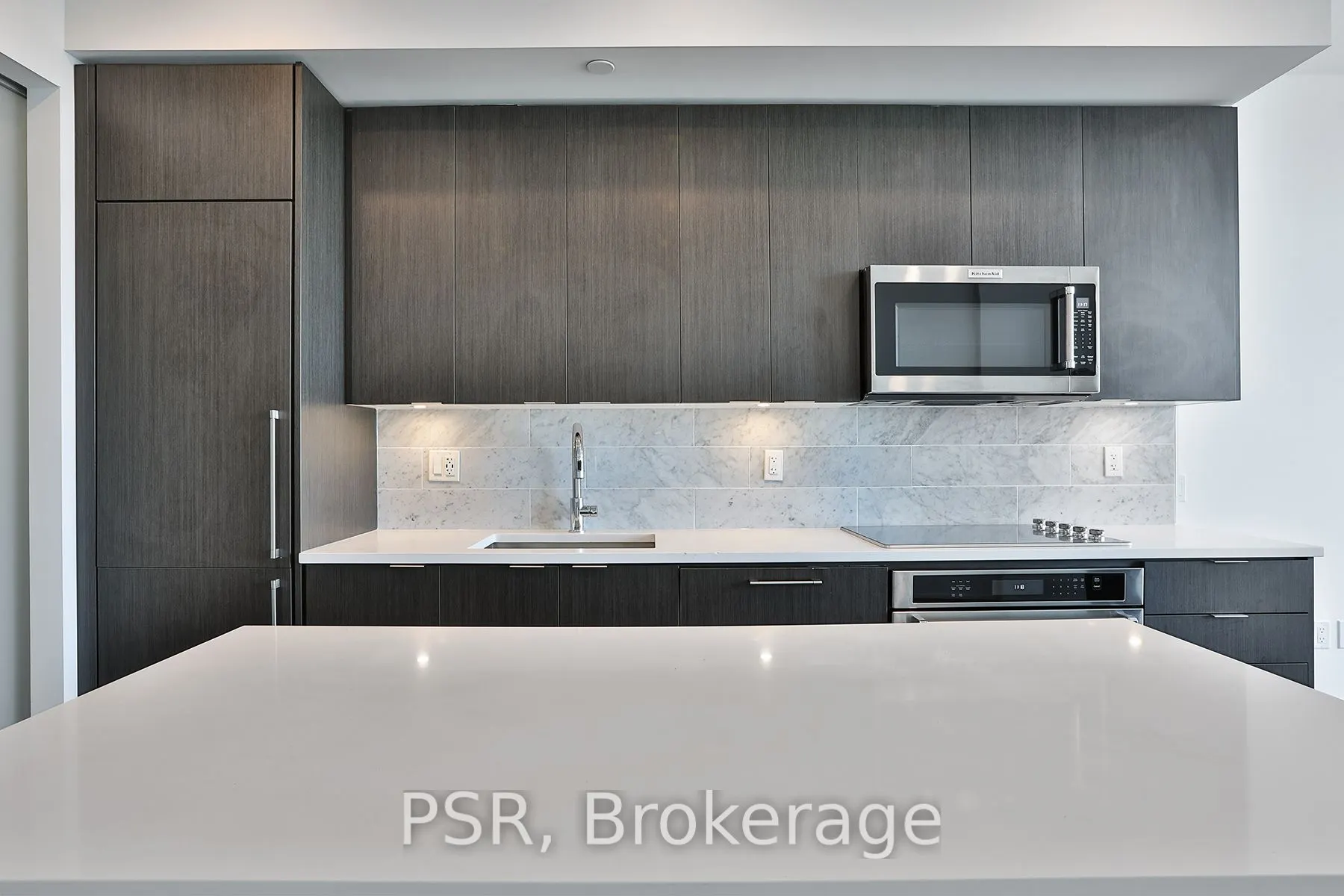 38 Iannuzzi Street, #LPH05