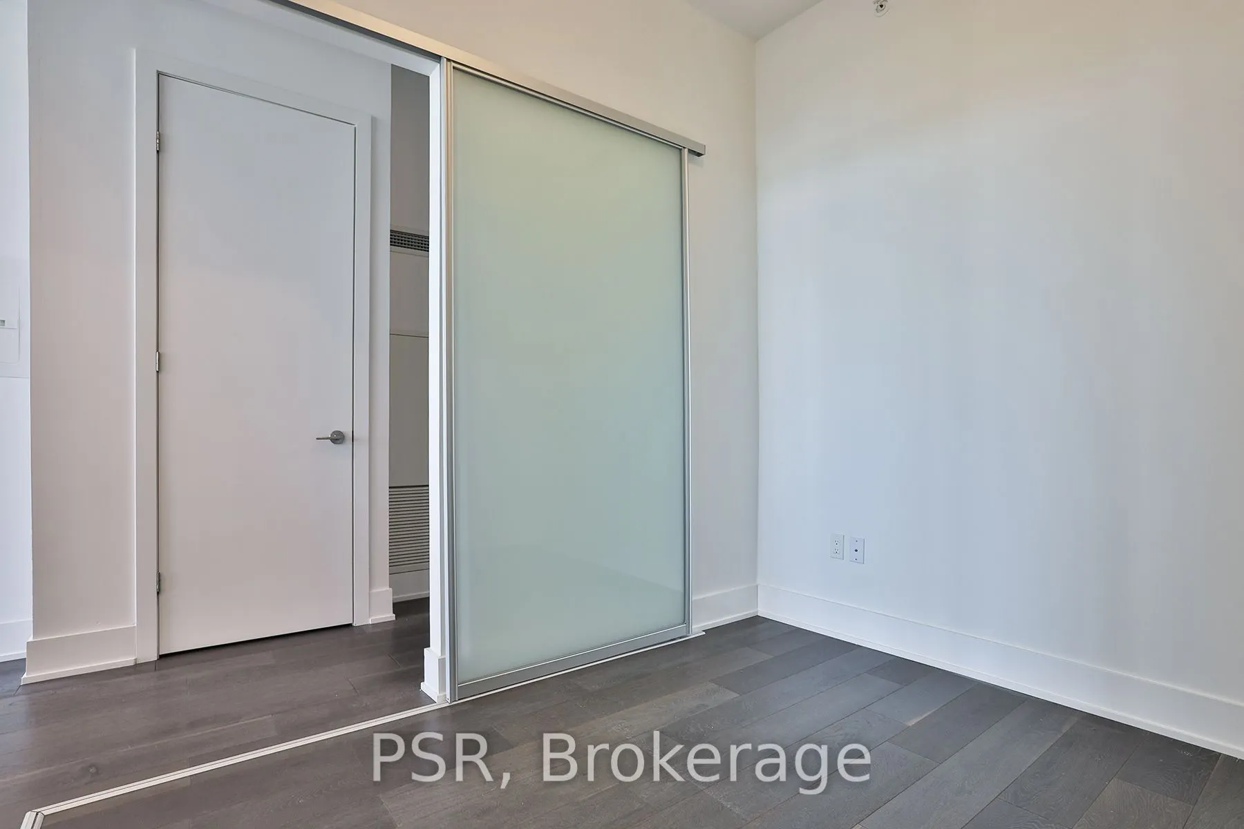 38 Iannuzzi Street, #LPH05