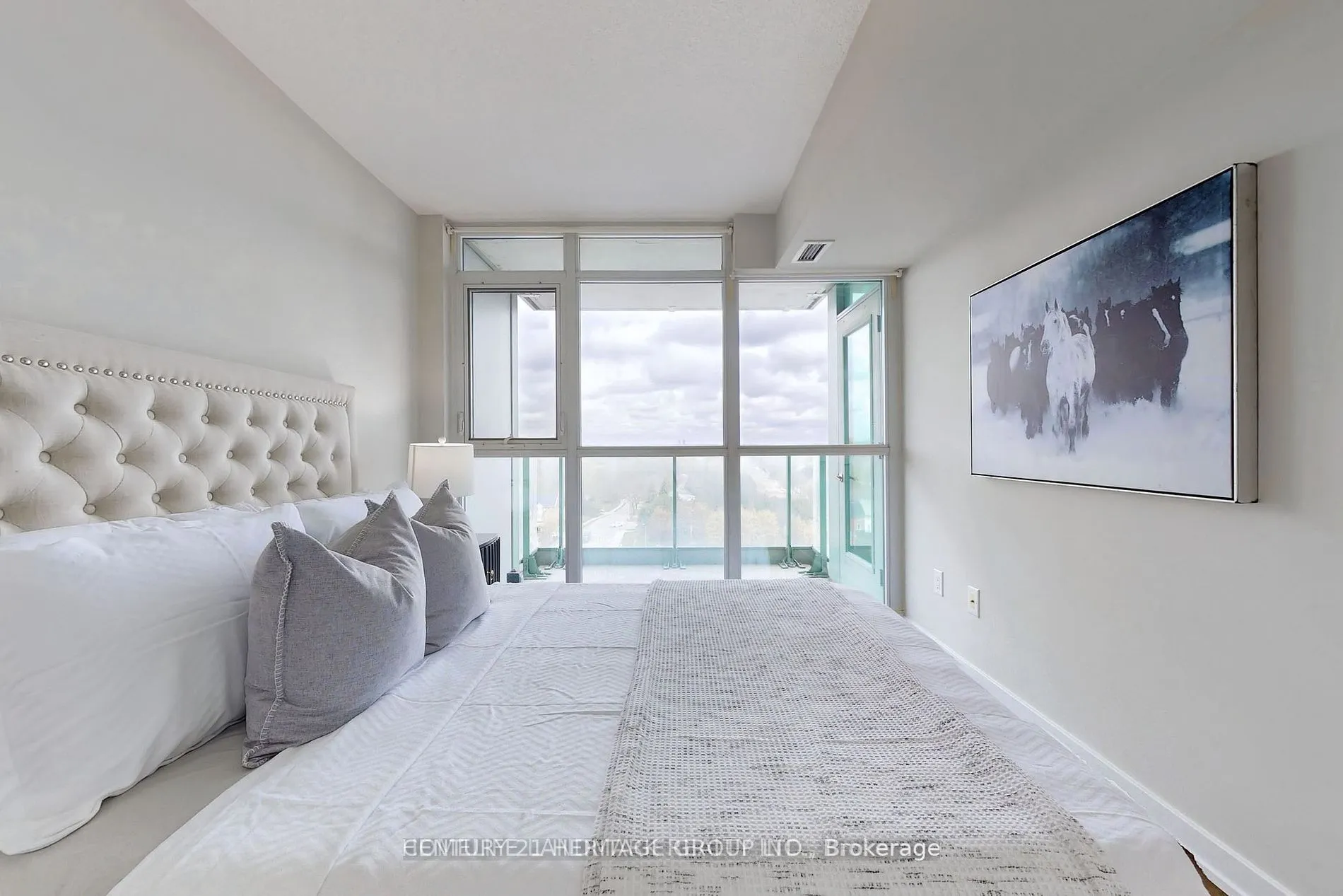 15 Singer Court, #1103