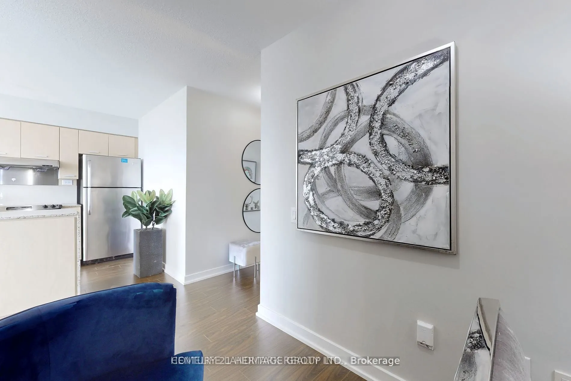 15 Singer Court, #1103