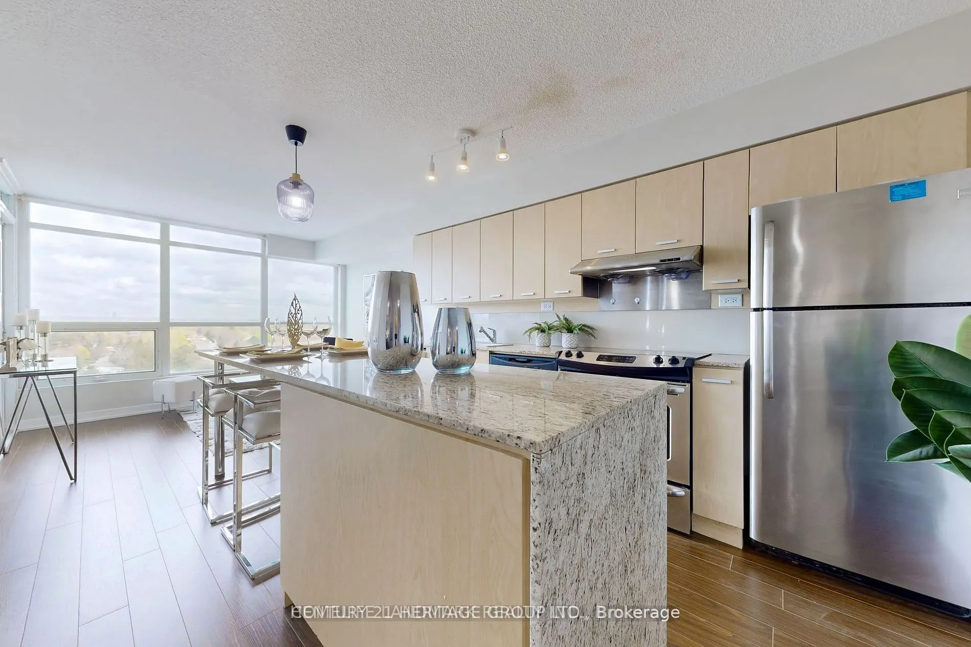 15 Singer Court, #1103