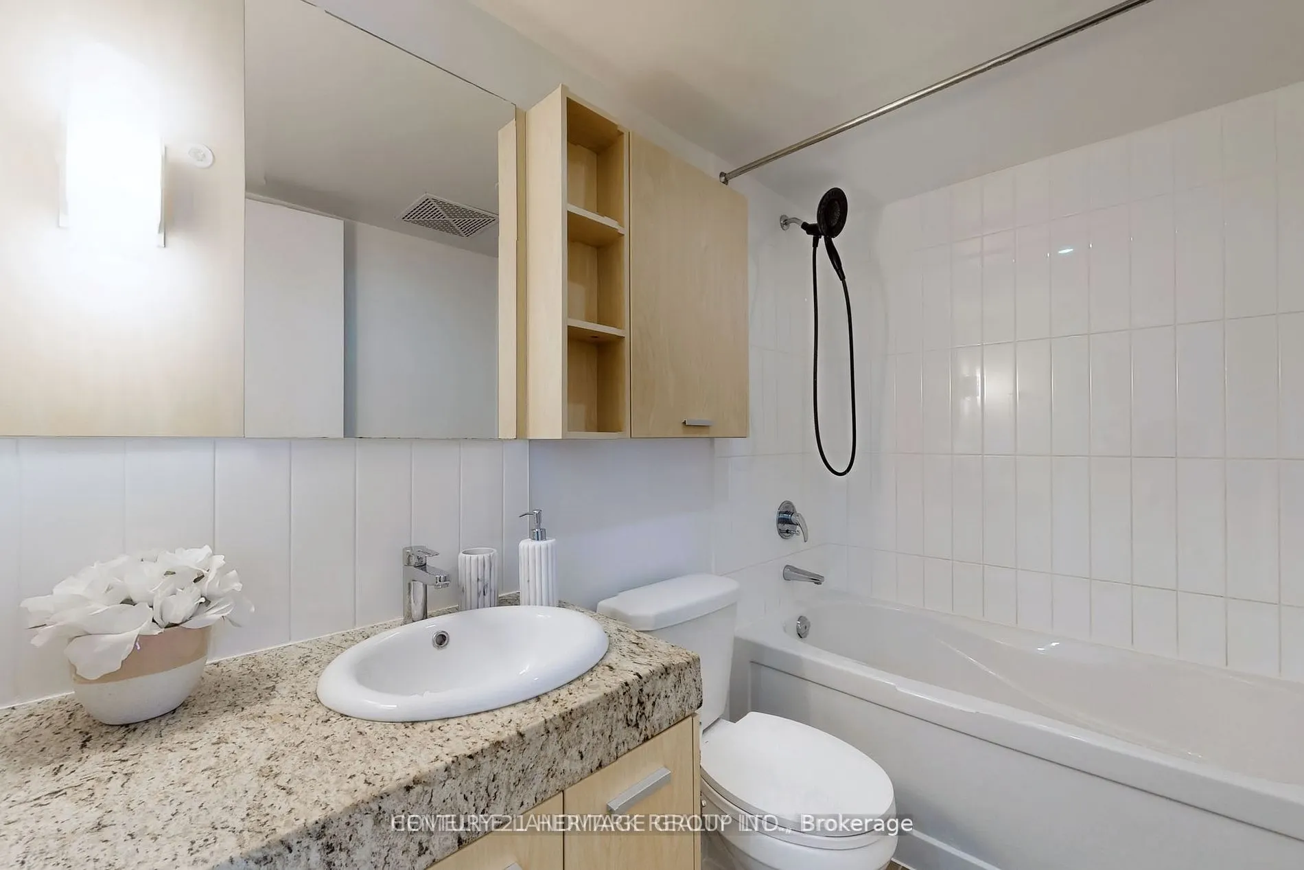 15 Singer Court, #1103