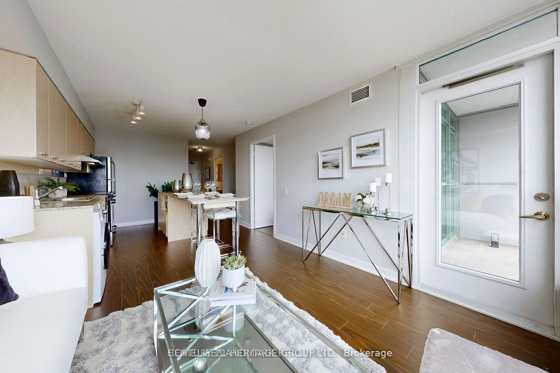 15 Singer Court, #1103