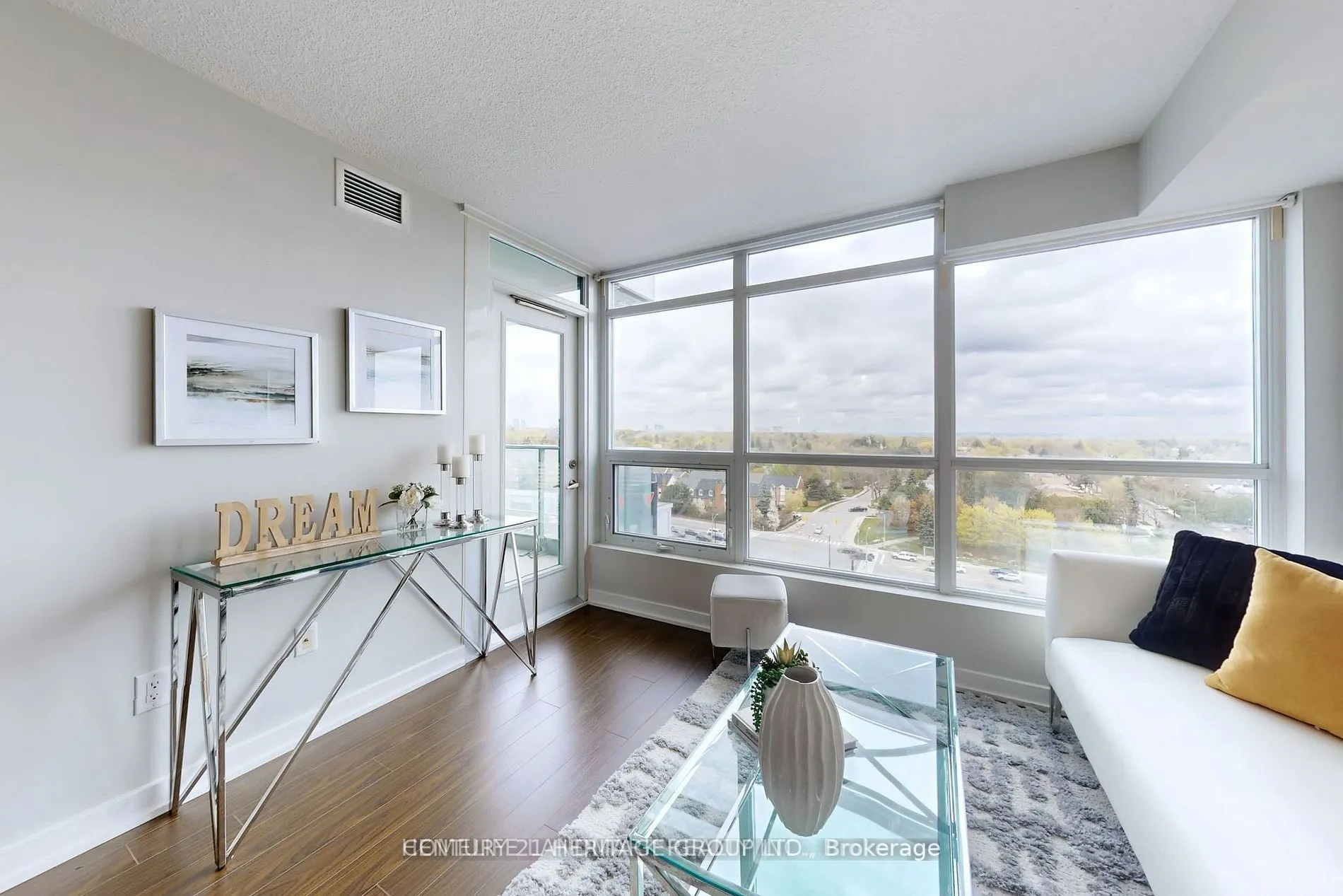 15 Singer Court, #1103