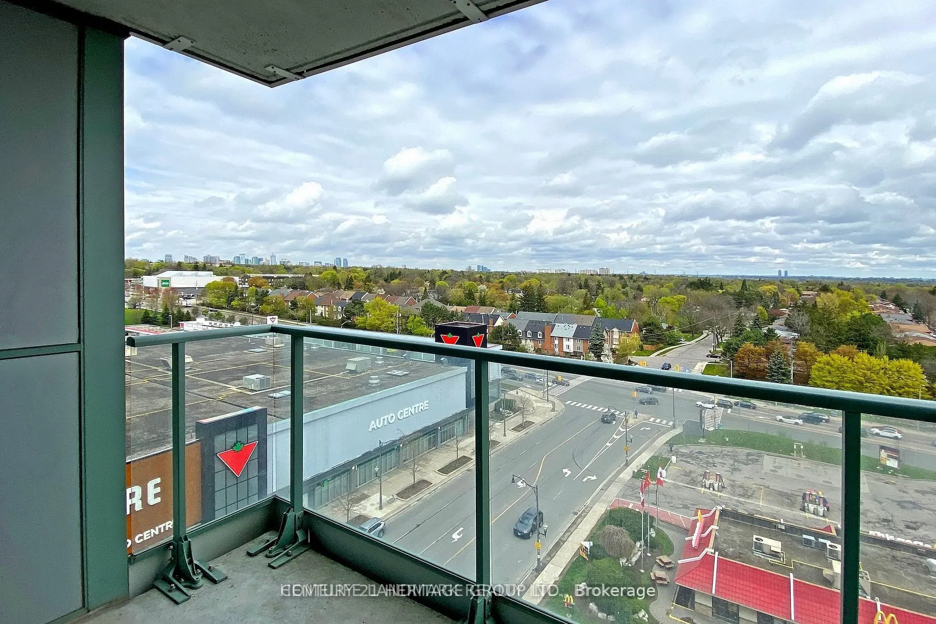 15 Singer Court, #1103