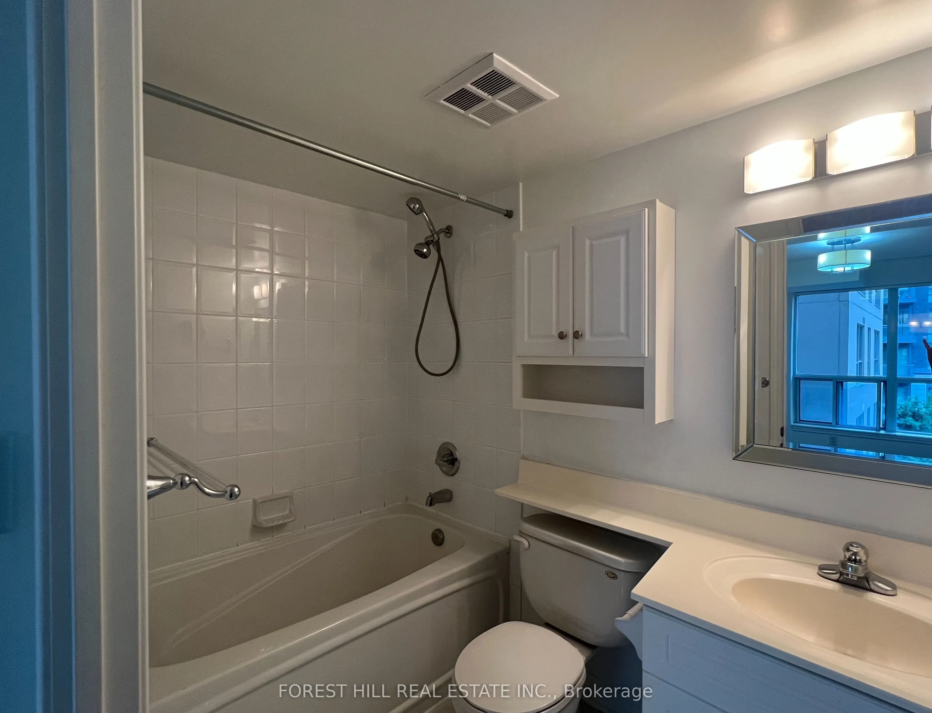 19 Barberry Place, #418