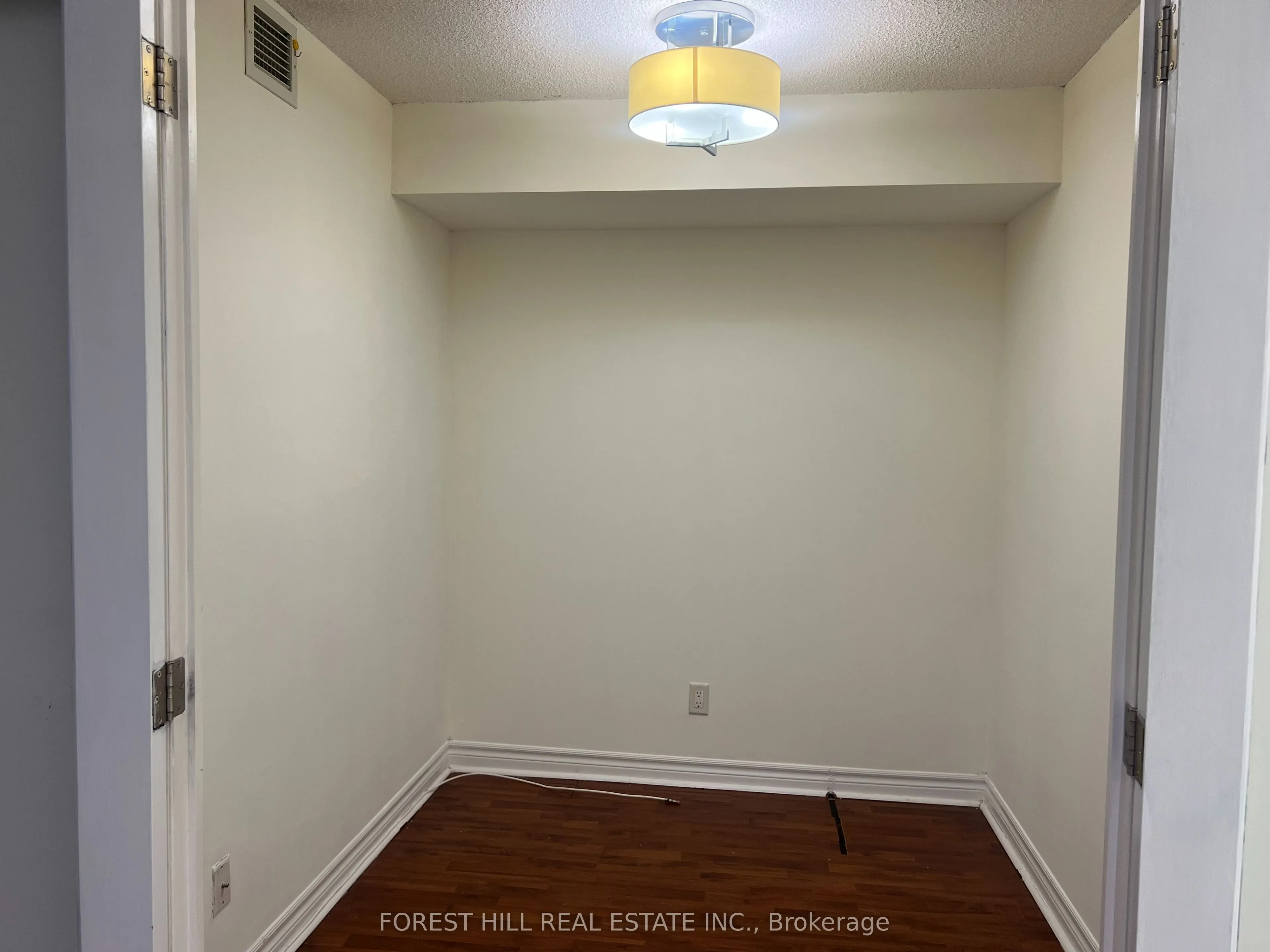 19 Barberry Place, #418