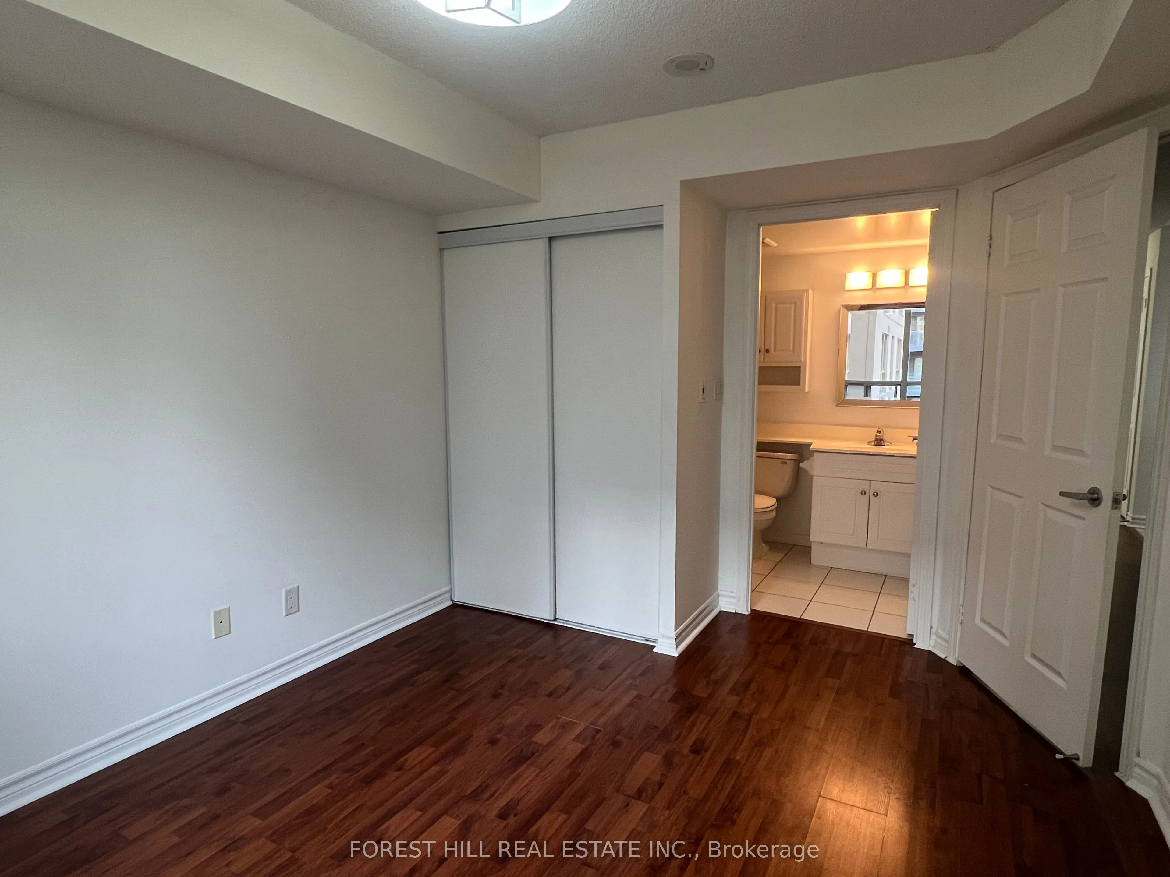19 Barberry Place, #418